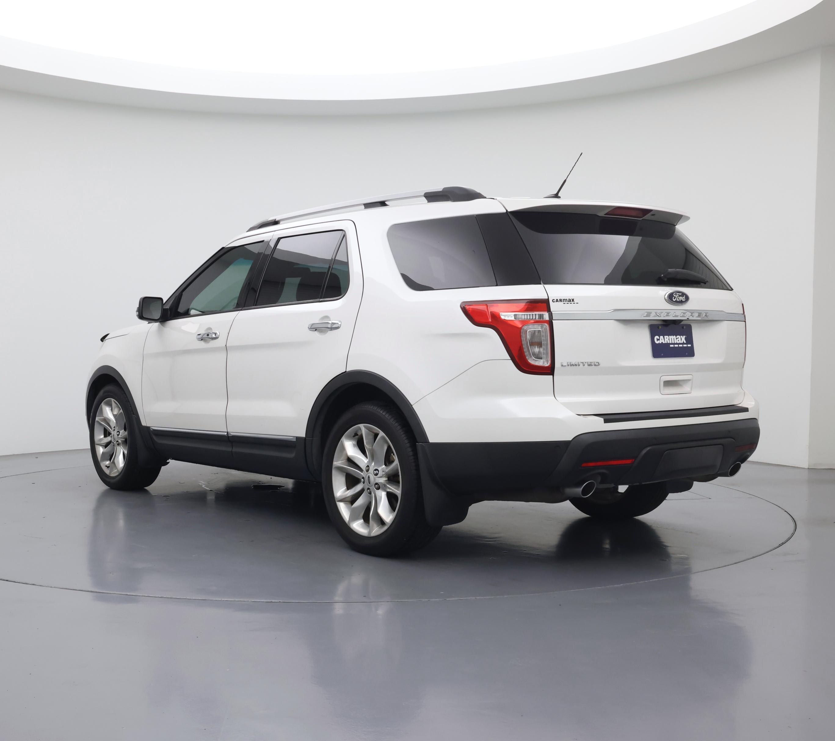 Thumbnail: 2014 Ford Explorer - 2