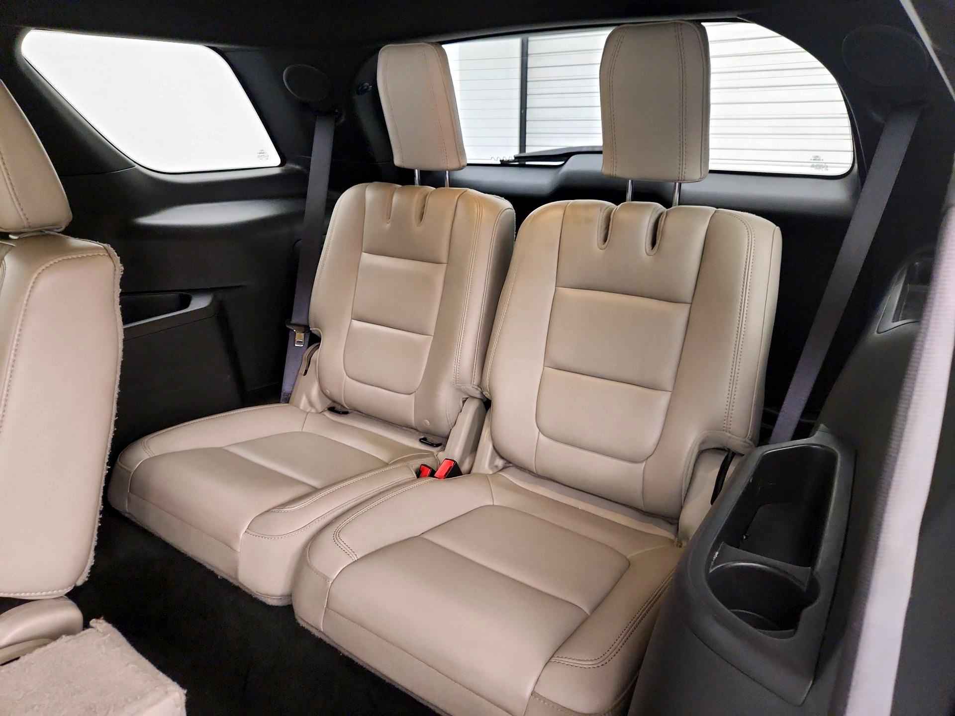 Thumbnail: 2014 Ford Explorer - 20