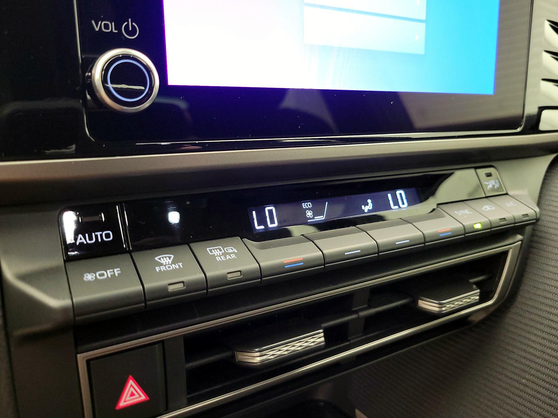 Thumbnail: 2025 Toyota Camry - 16