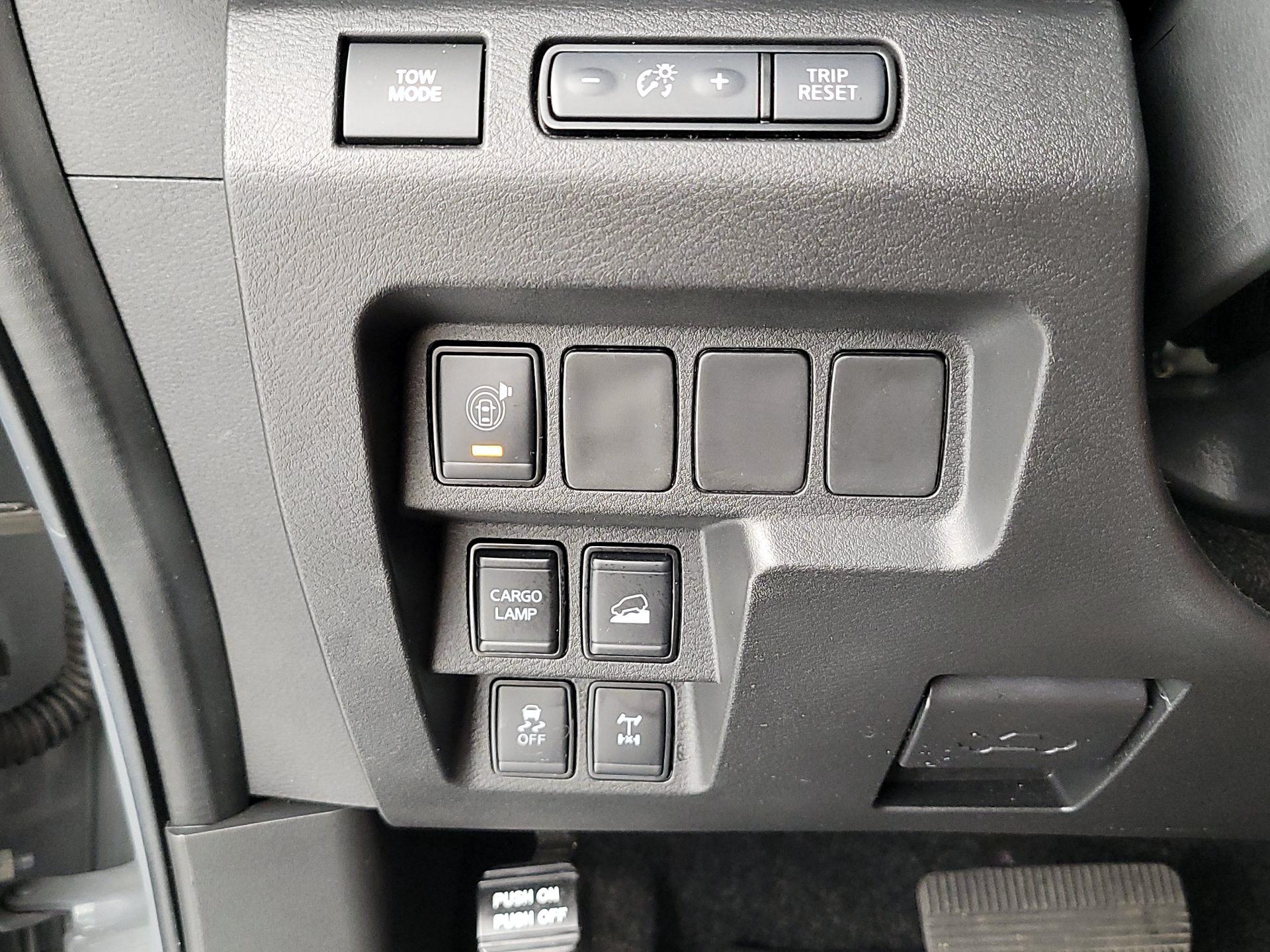 Thumbnail: 2025 Nissan Frontier - 13