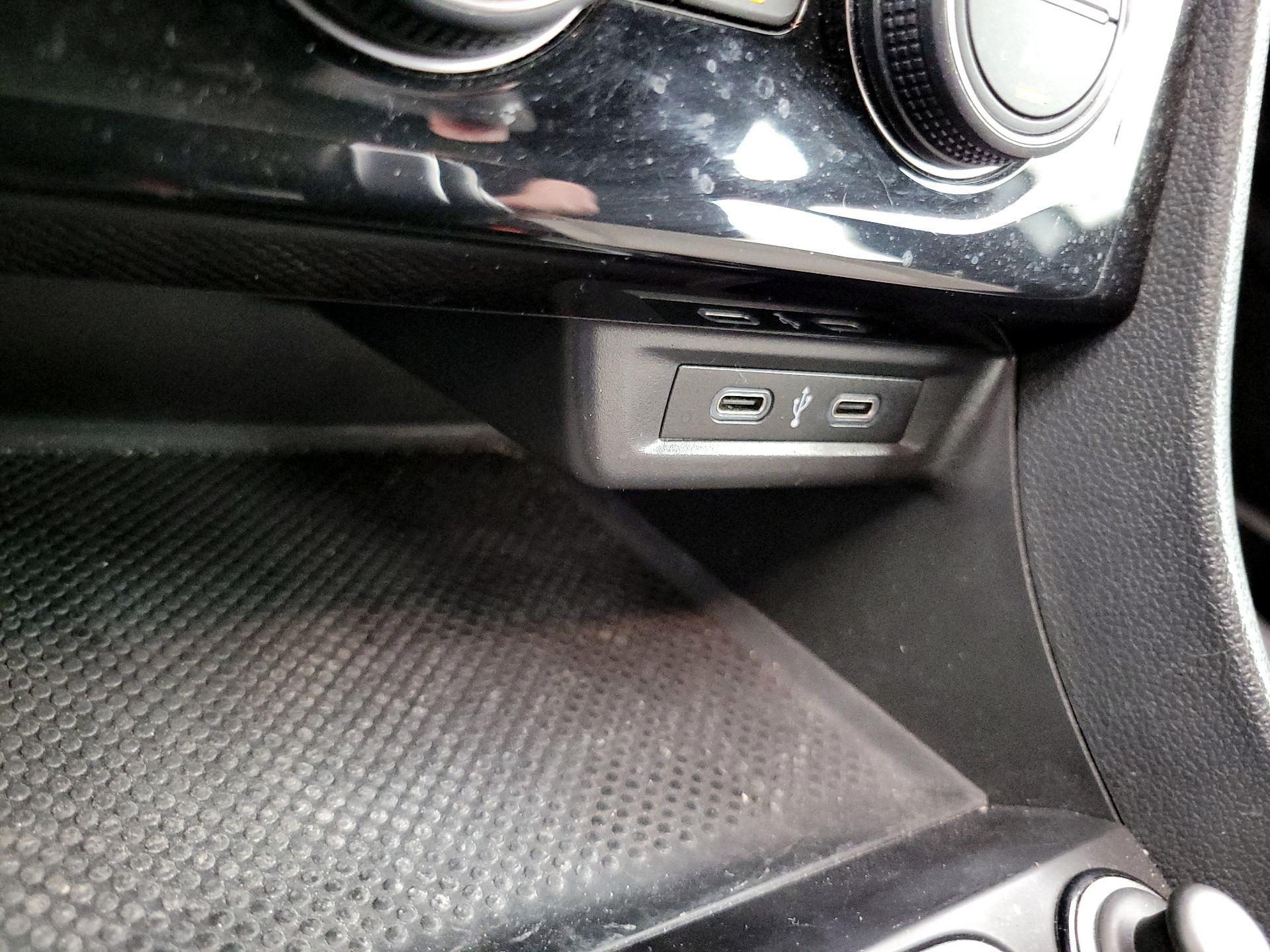 Thumbnail: 2020 Volkswagen Jetta - 18