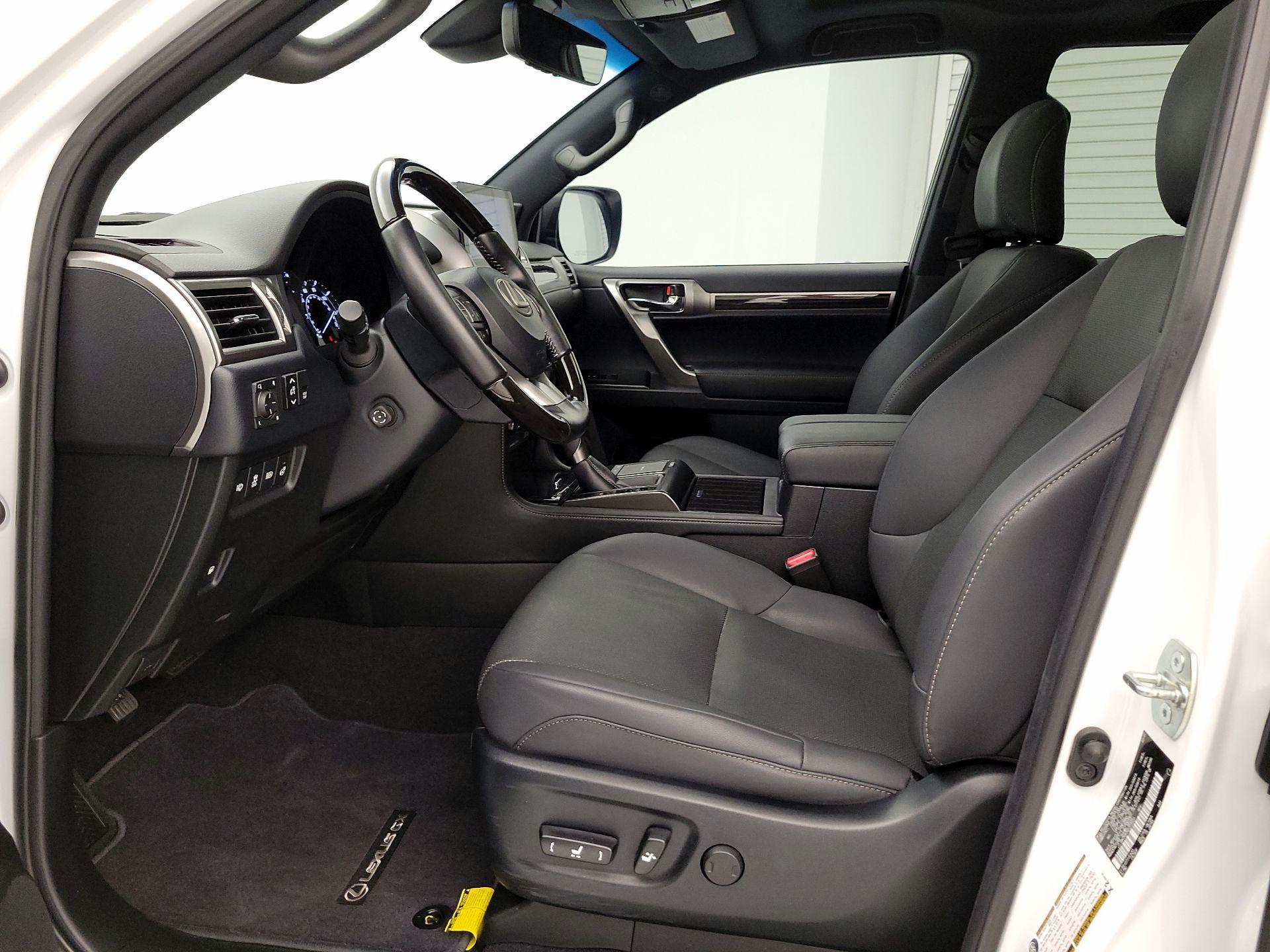 Thumbnail: 2022 Lexus GX - 11