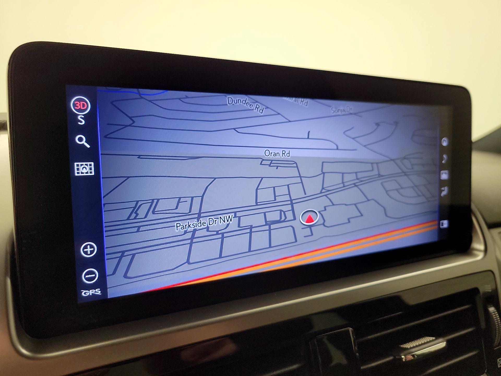 Thumbnail: 2022 Lexus GX - 14