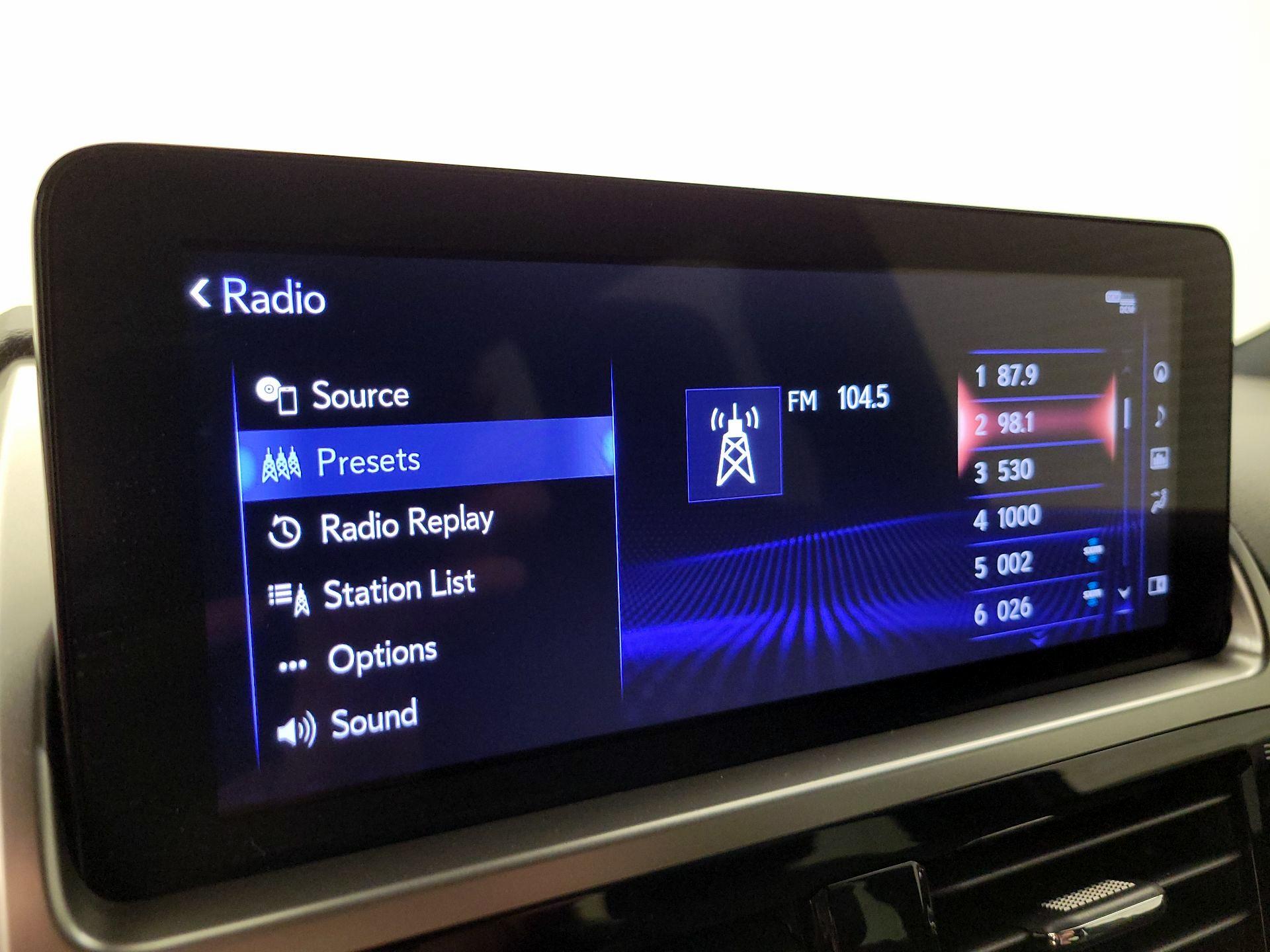 Thumbnail: 2022 Lexus GX - 16