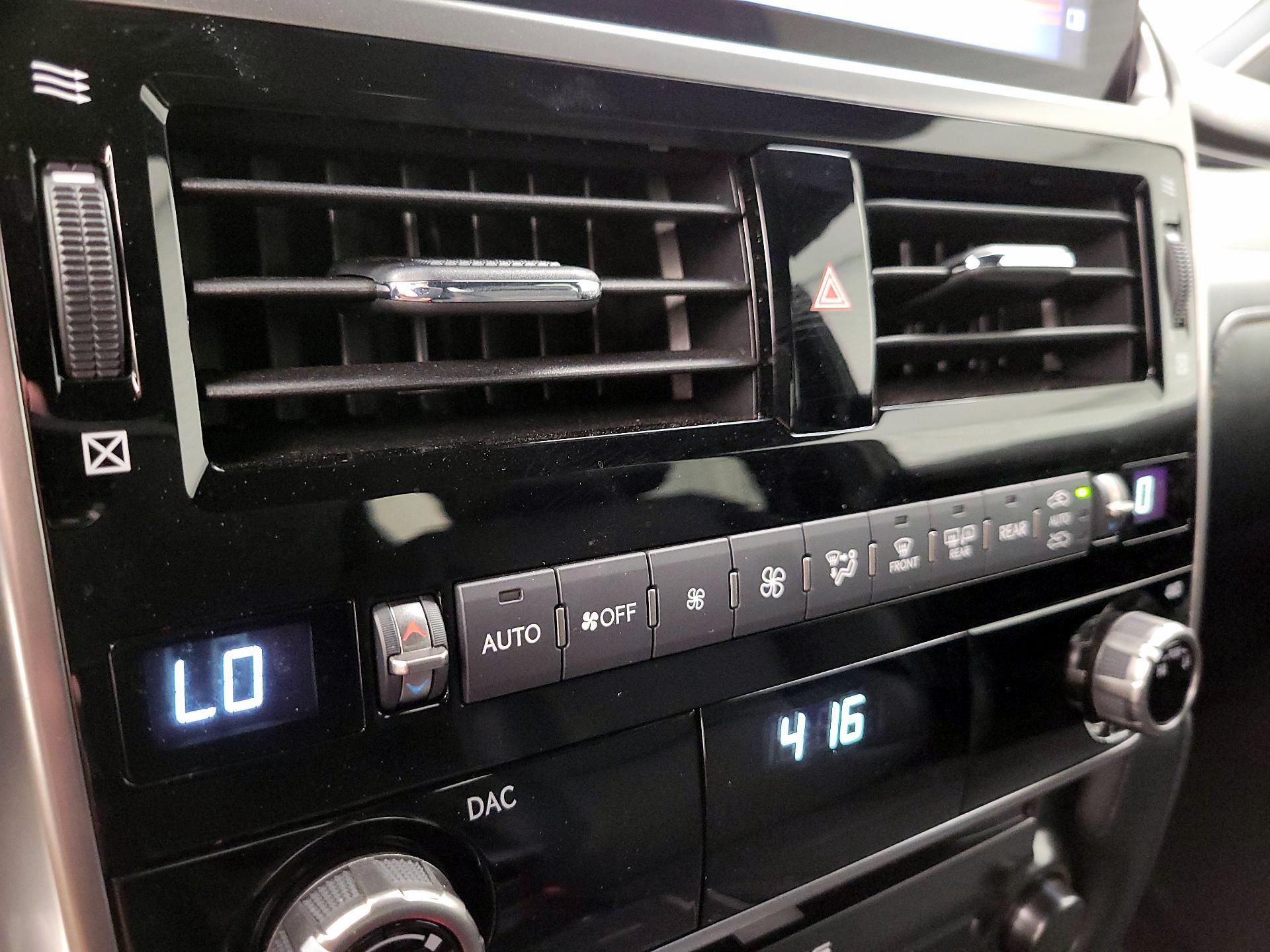 Thumbnail: 2022 Lexus GX - 17