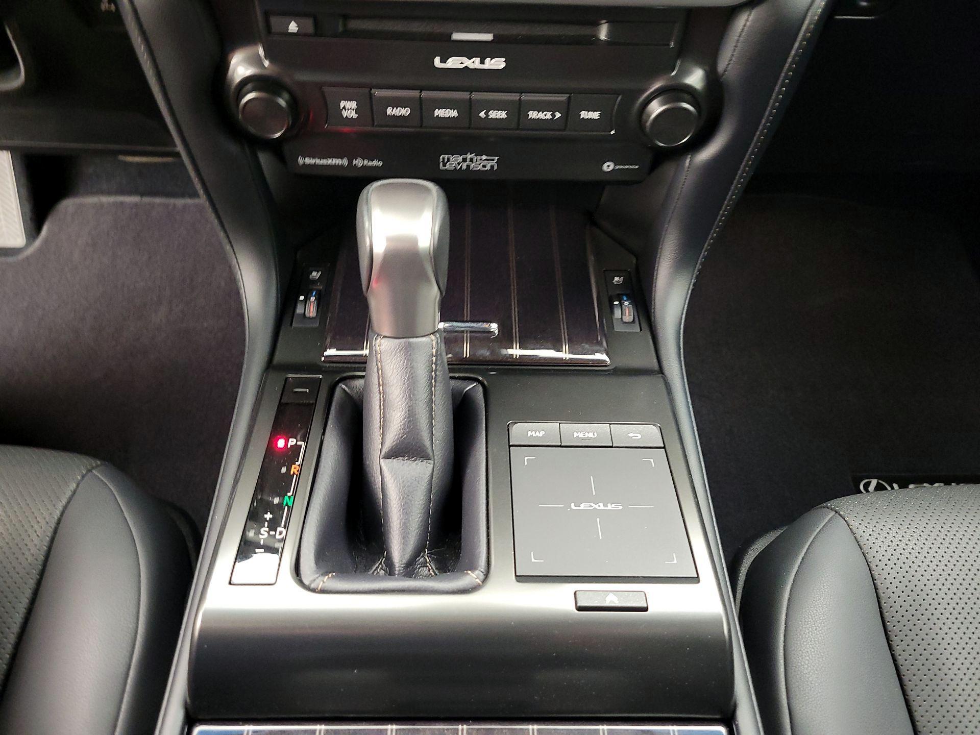 Thumbnail: 2022 Lexus GX - 18