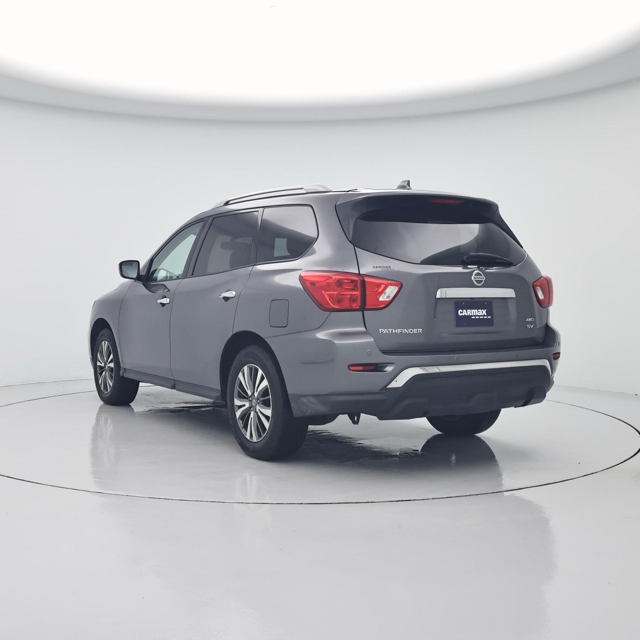 Thumbnail: 2019 Nissan Pathfinder - 2