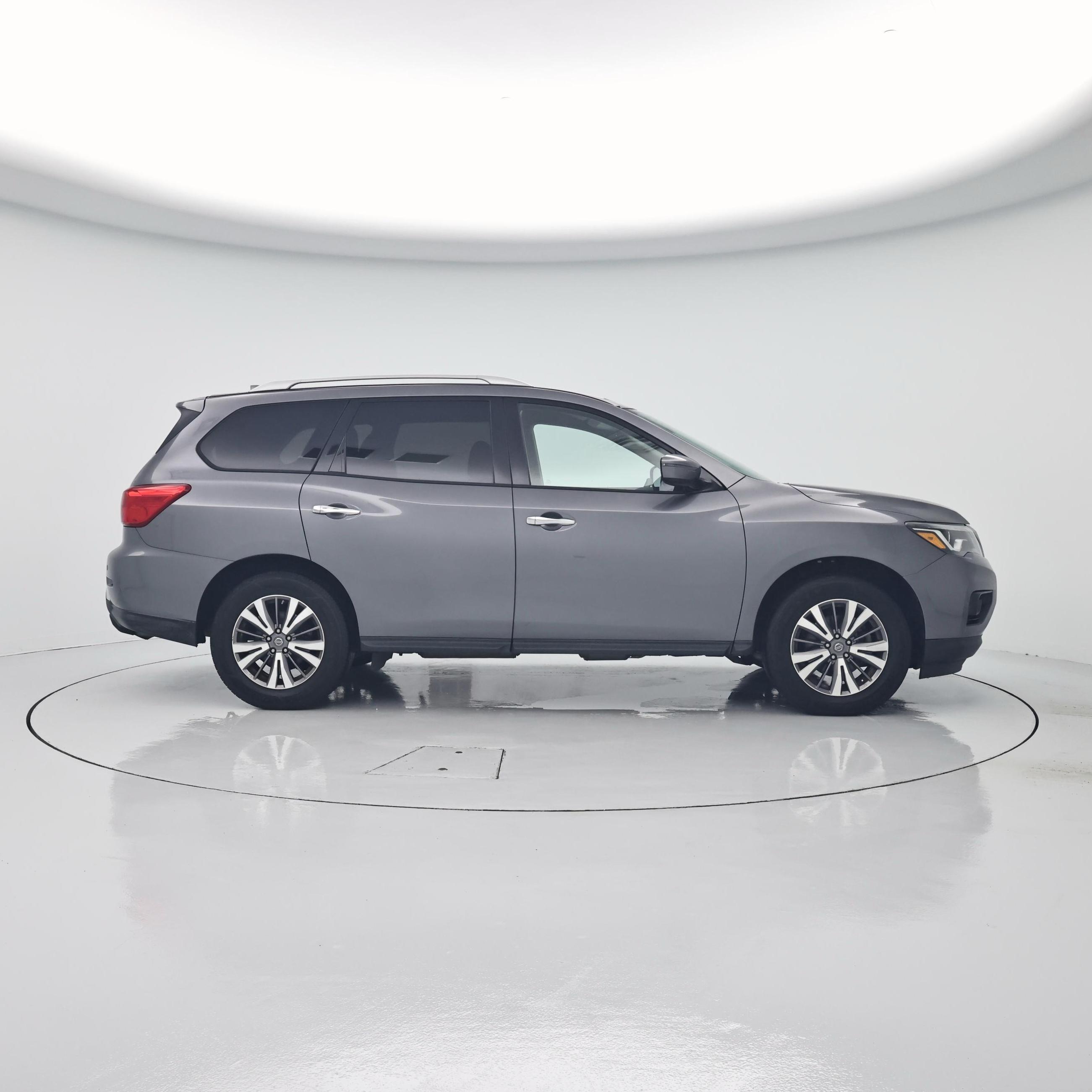 Thumbnail: 2019 Nissan Pathfinder - 7