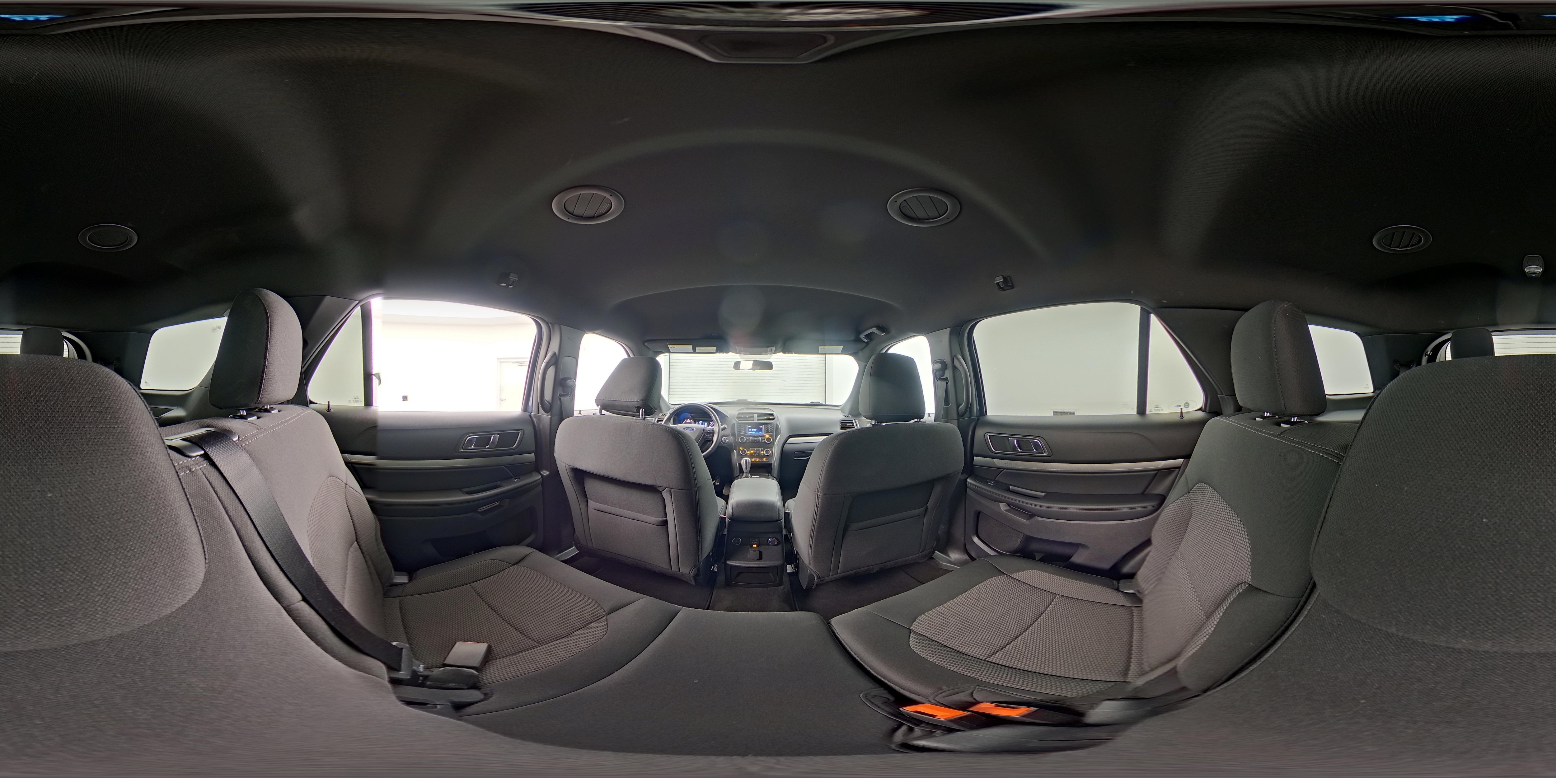 2019 Ford Explorer XLT - Photo 27