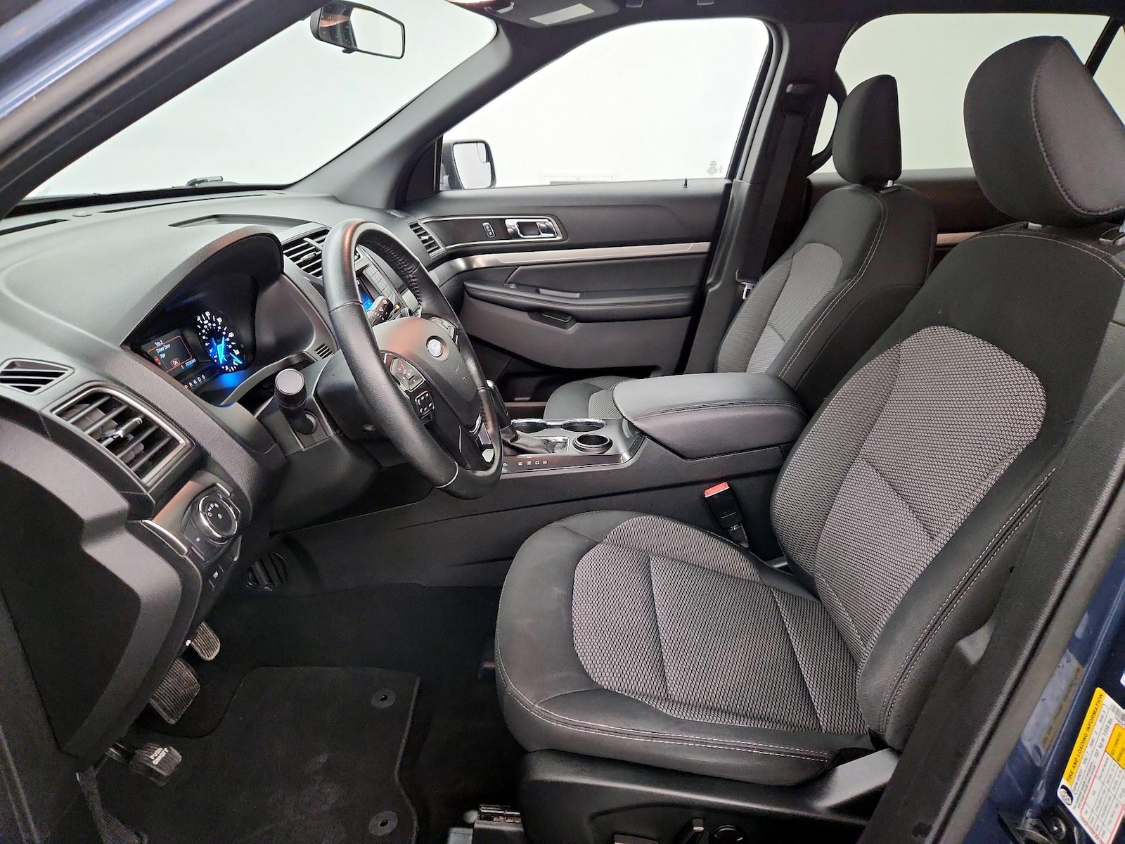 2019 Ford Explorer XLT - Photo 12