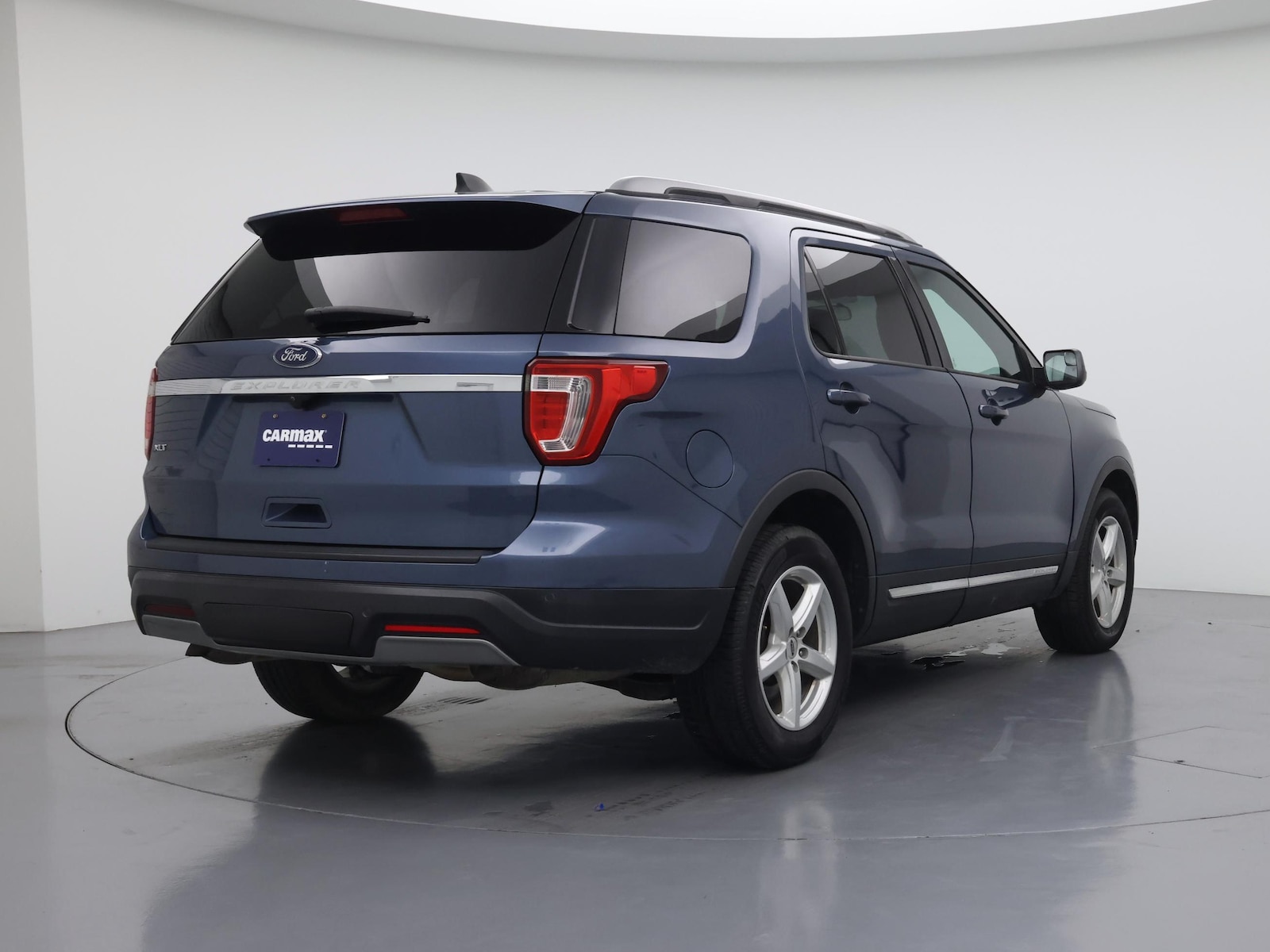 2019 Ford Explorer XLT - Photo 9