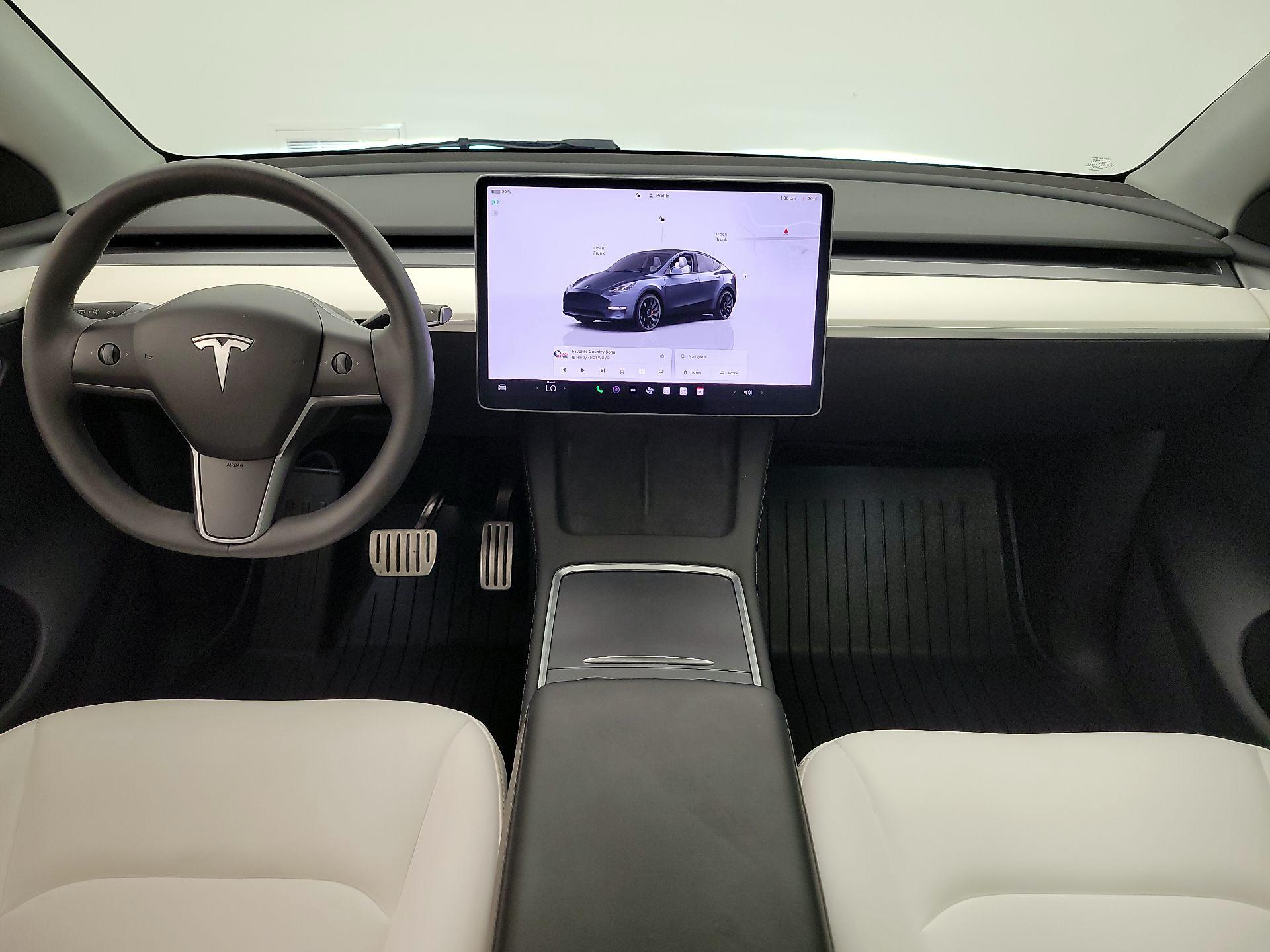 Thumbnail: 2023 Tesla Model Y - 9