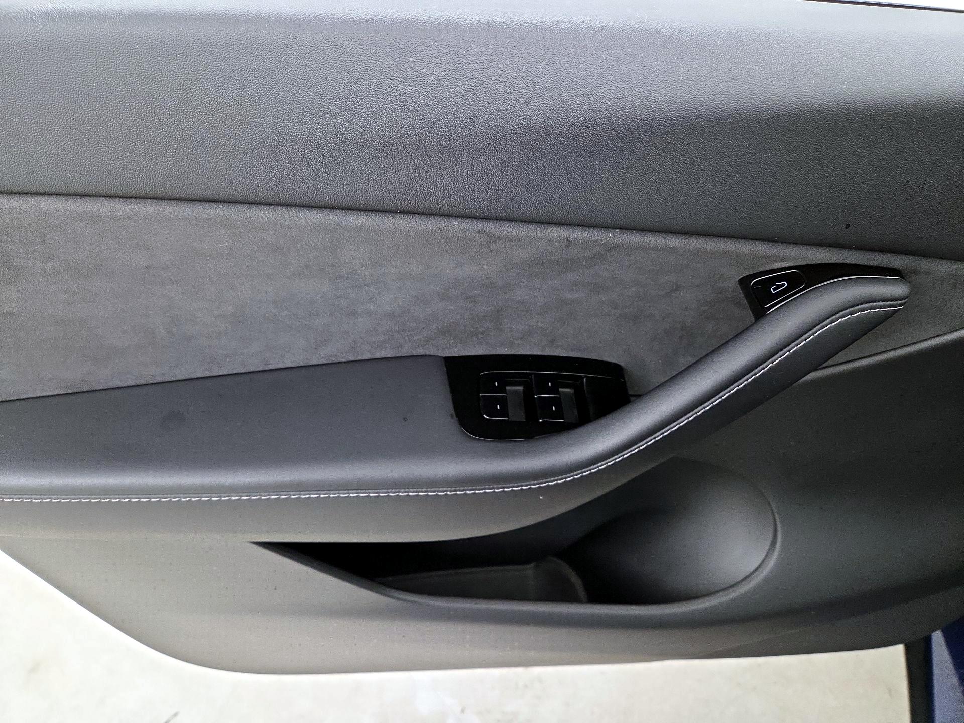 Thumbnail: 2021 Tesla Model Y - 12