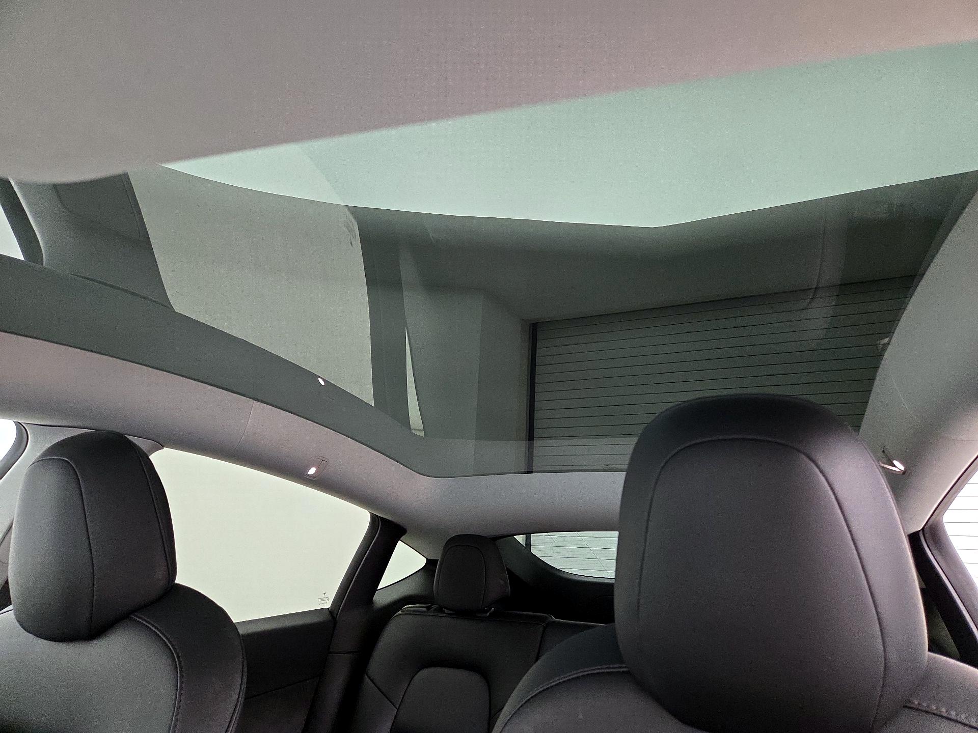 Thumbnail: 2021 Tesla Model Y - 19