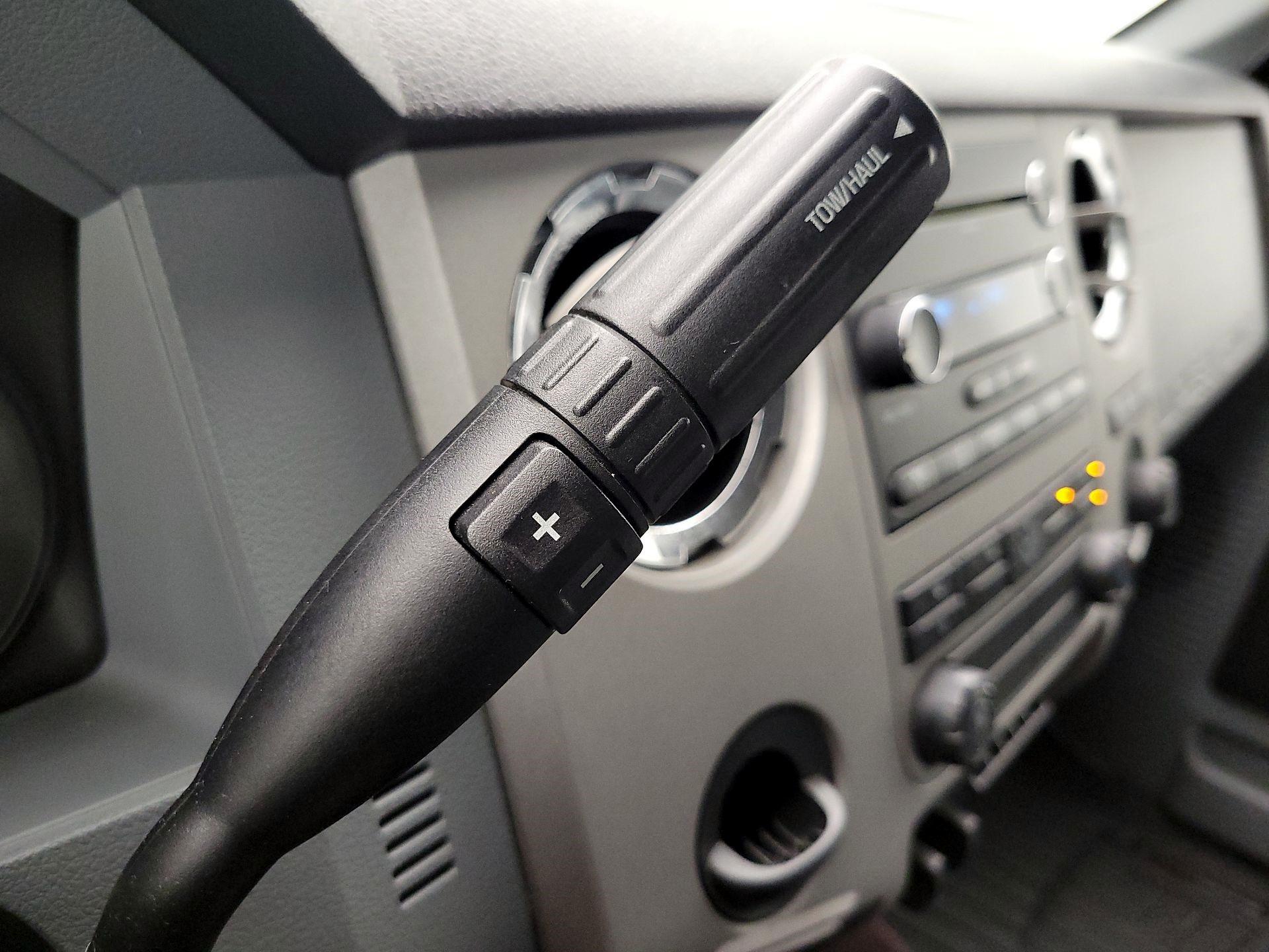 Thumbnail: 2014 Ford F-250 - 16