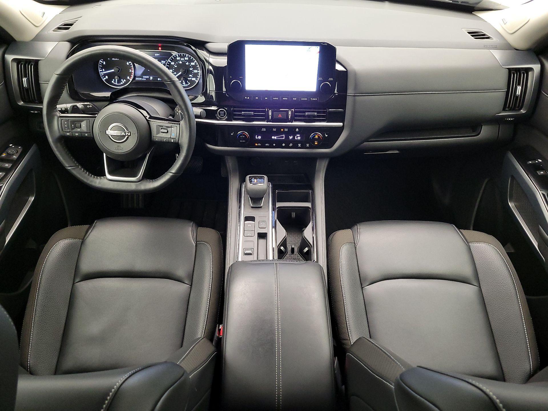 Thumbnail: 2024 Nissan Pathfinder - 9