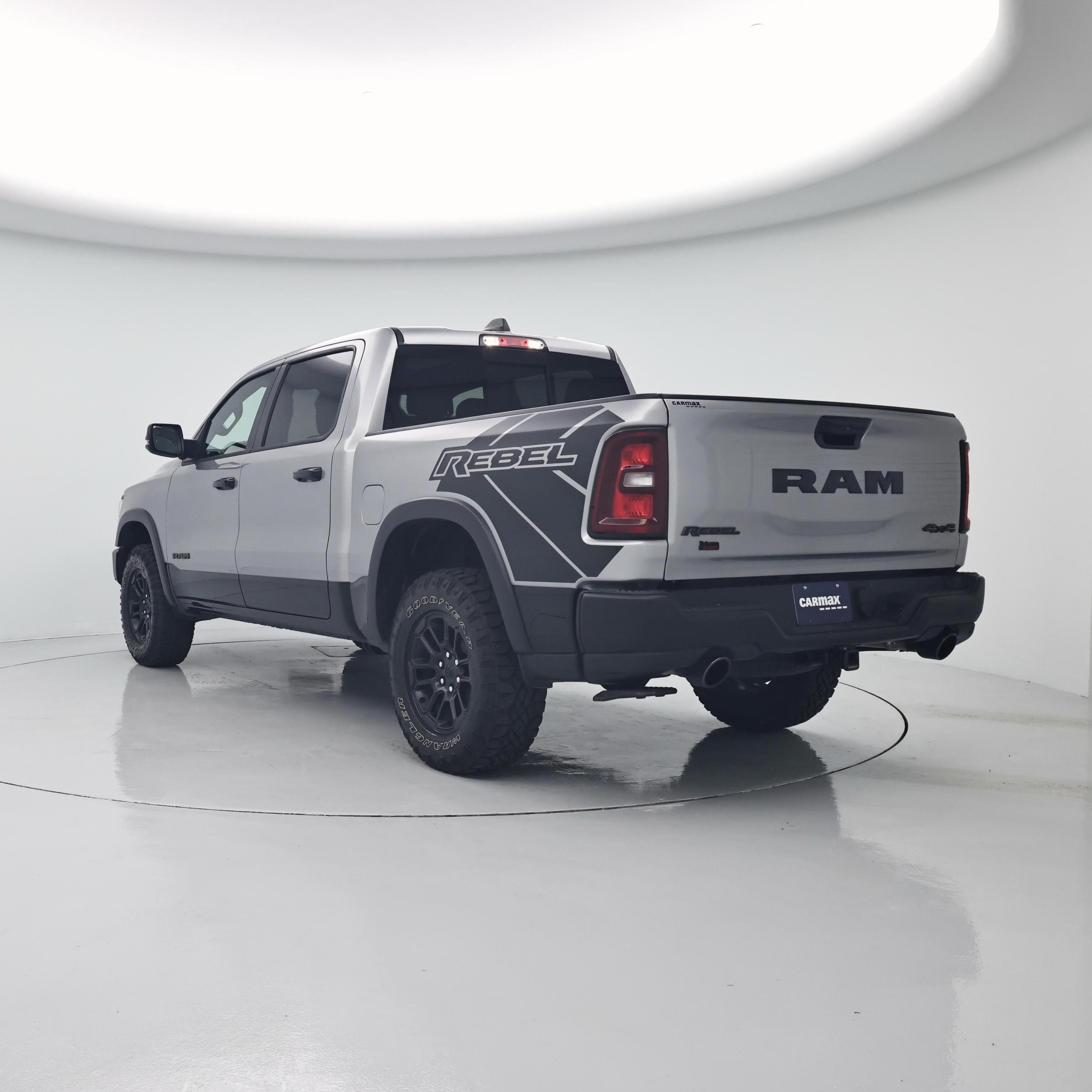 Thumbnail: 2025 RAM 1500 - 2