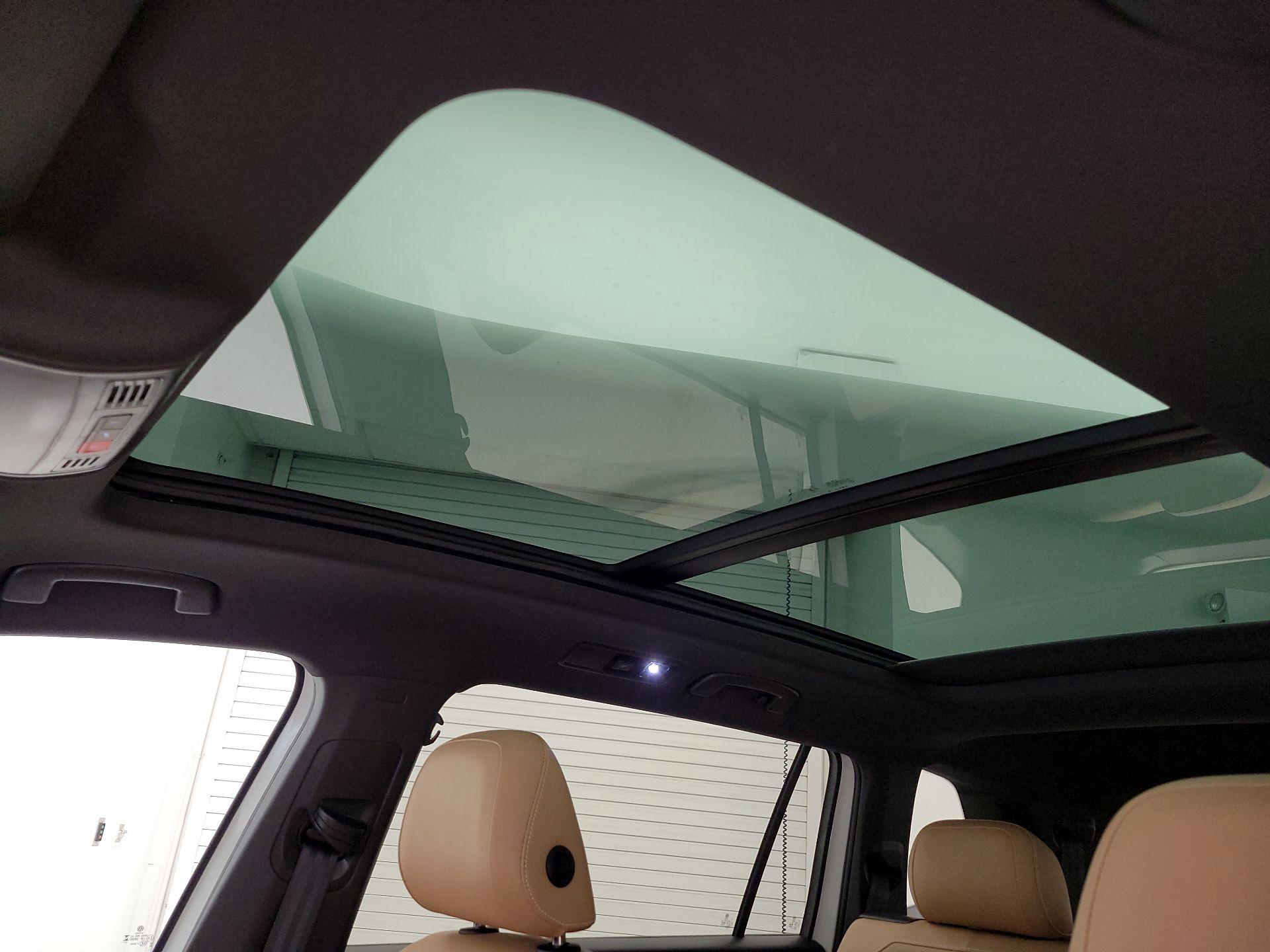 Thumbnail: 2024 Volkswagen Tiguan - 19