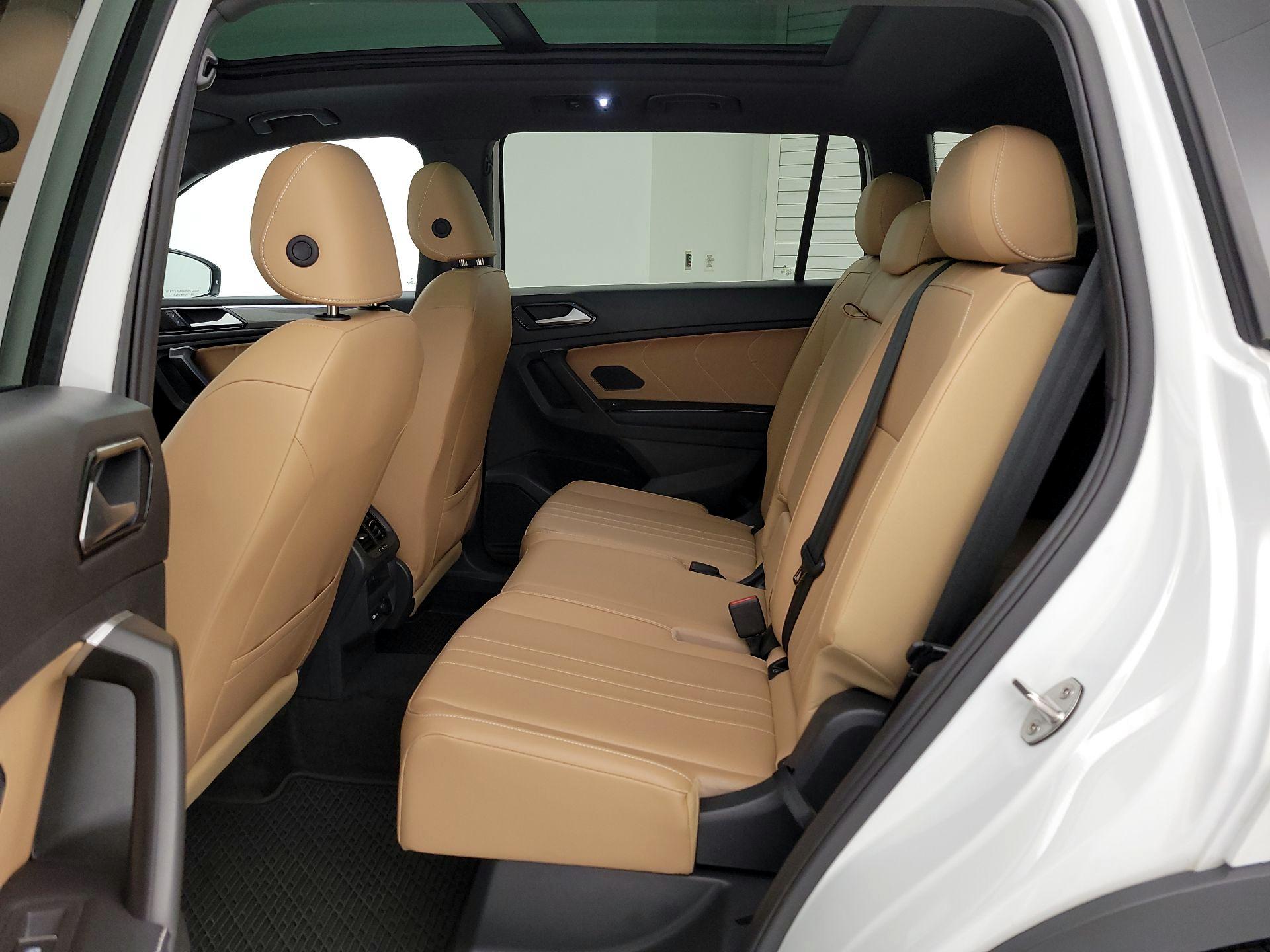 Thumbnail: 2024 Volkswagen Tiguan - 20