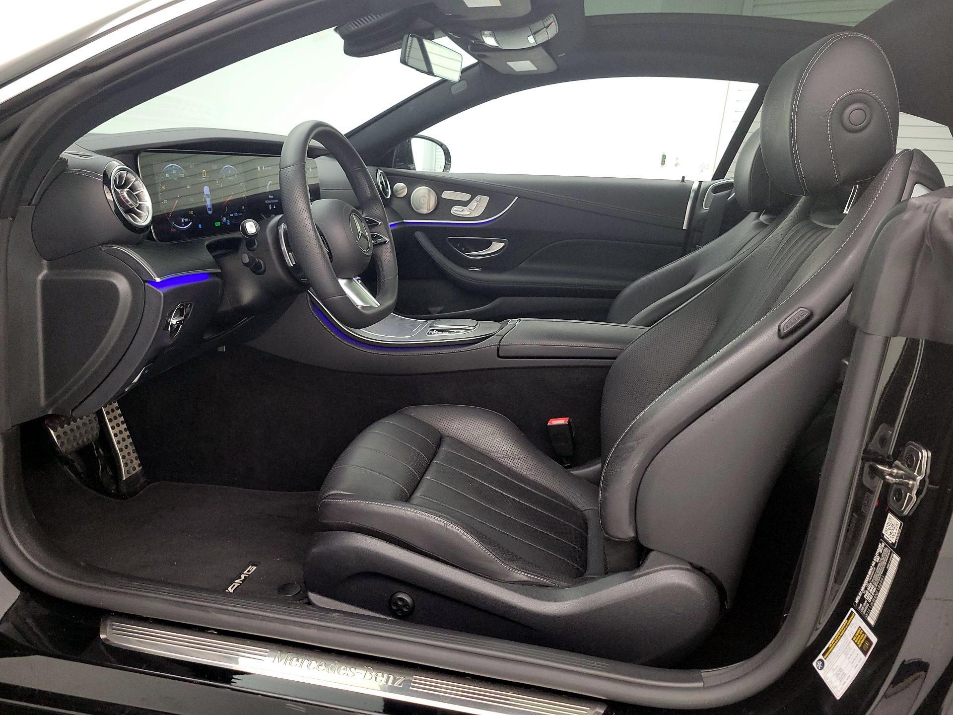 Thumbnail: 2022 Mercedes-Benz E-Class - 11