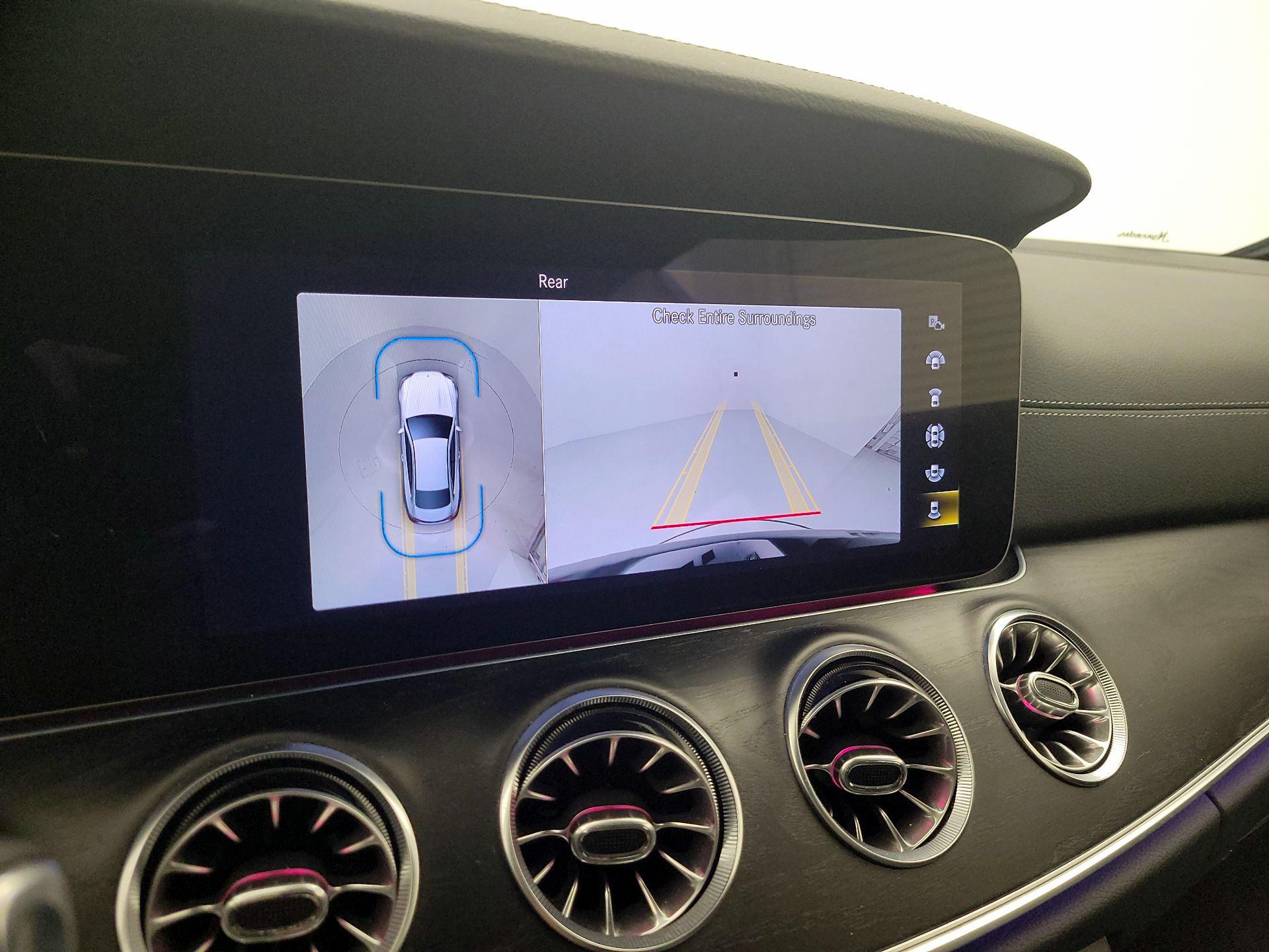 Thumbnail: 2022 Mercedes-Benz E-Class - 15