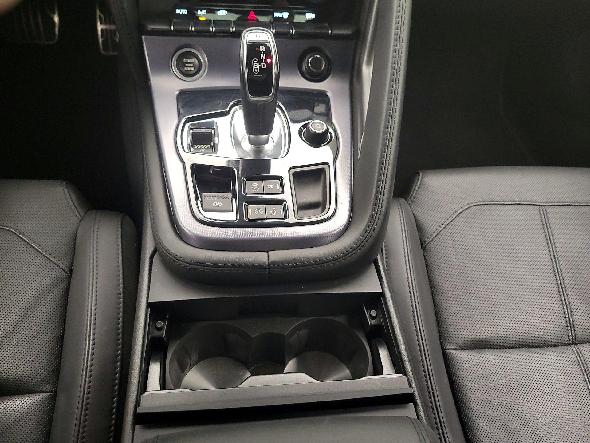 Thumbnail: 2021 Jaguar F-Type - 18