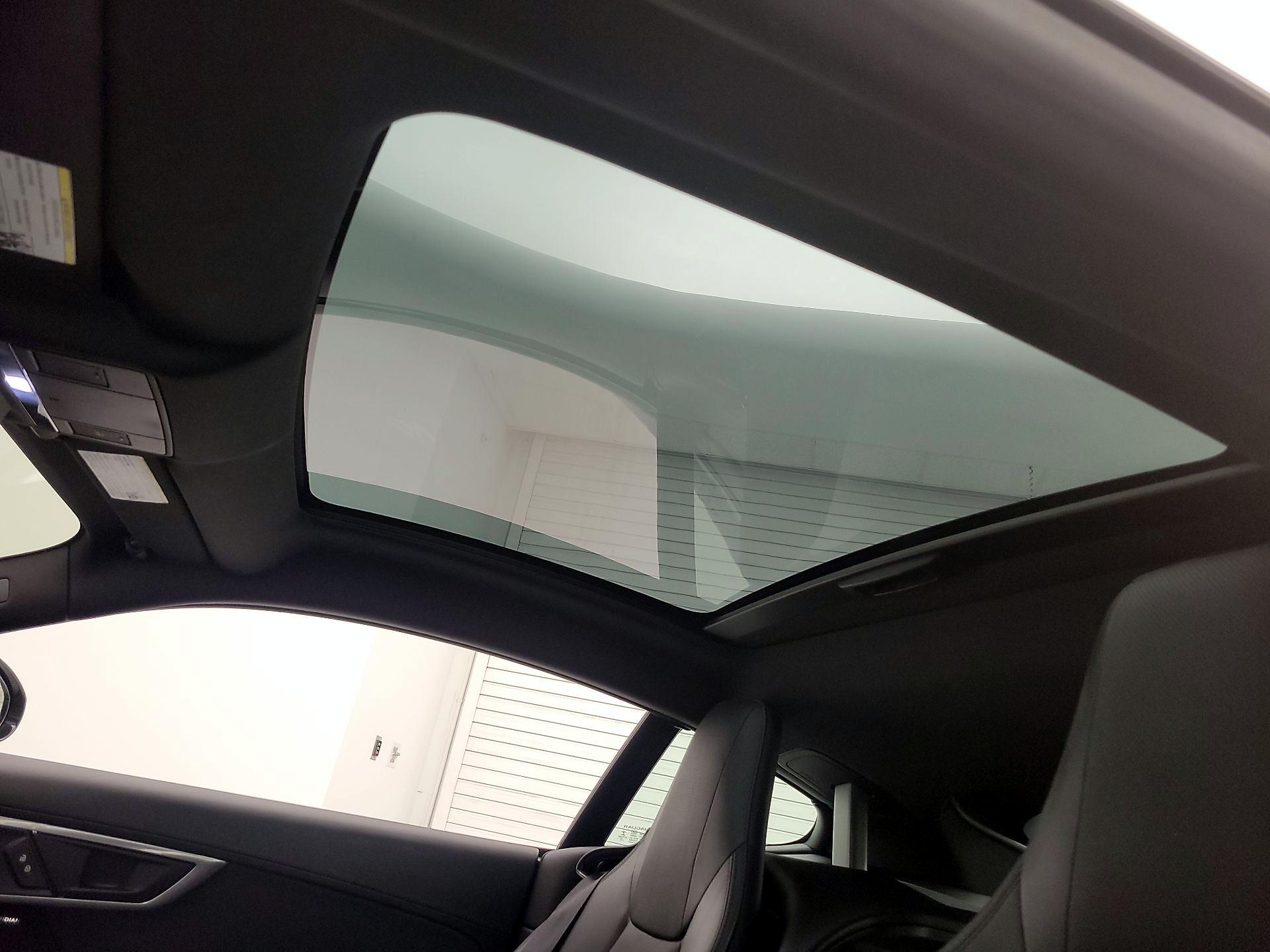 Thumbnail: 2021 Jaguar F-Type - 20