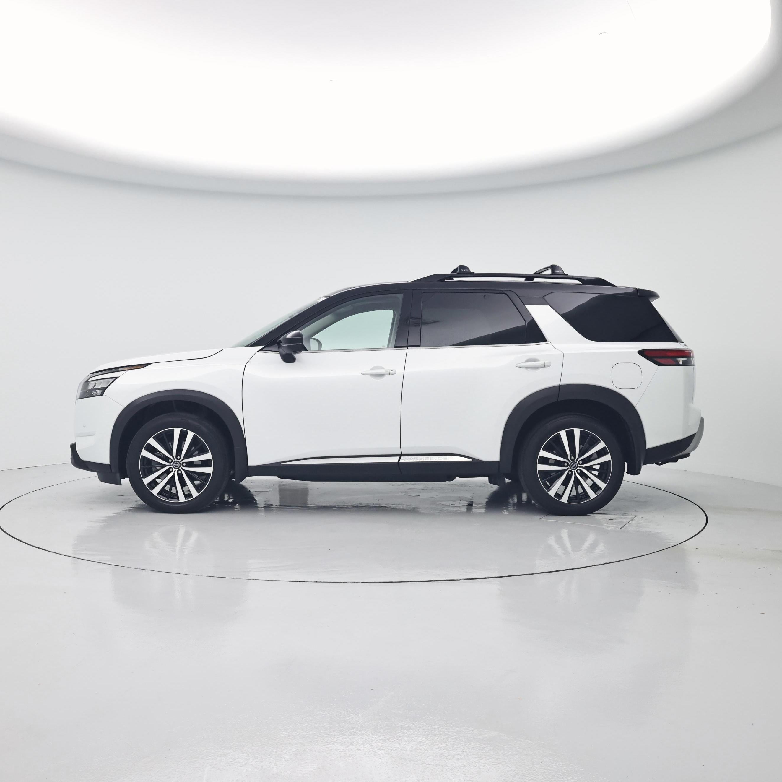 Thumbnail: 2025 Nissan Pathfinder - 3