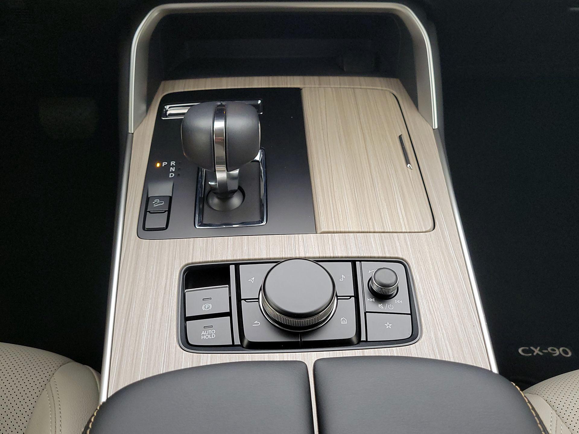 Thumbnail: 2024 Mazda CX-90 - 17