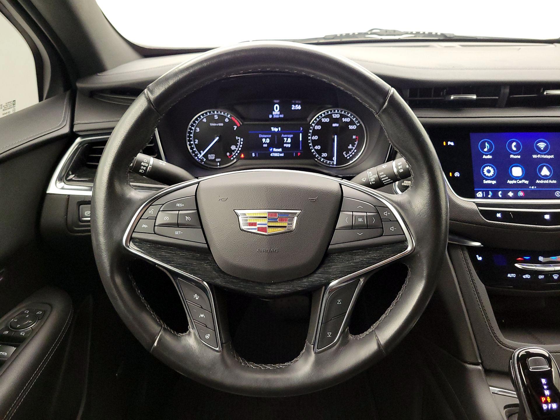 Thumbnail: 2021 Cadillac XT5 - 10