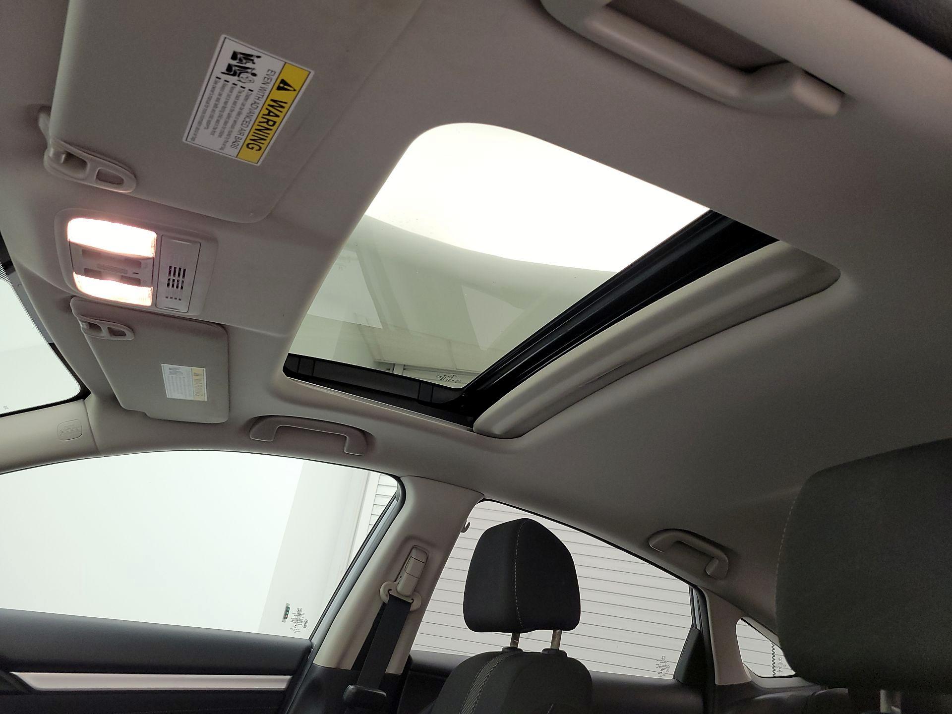 Thumbnail: 2017 Honda Civic - 19