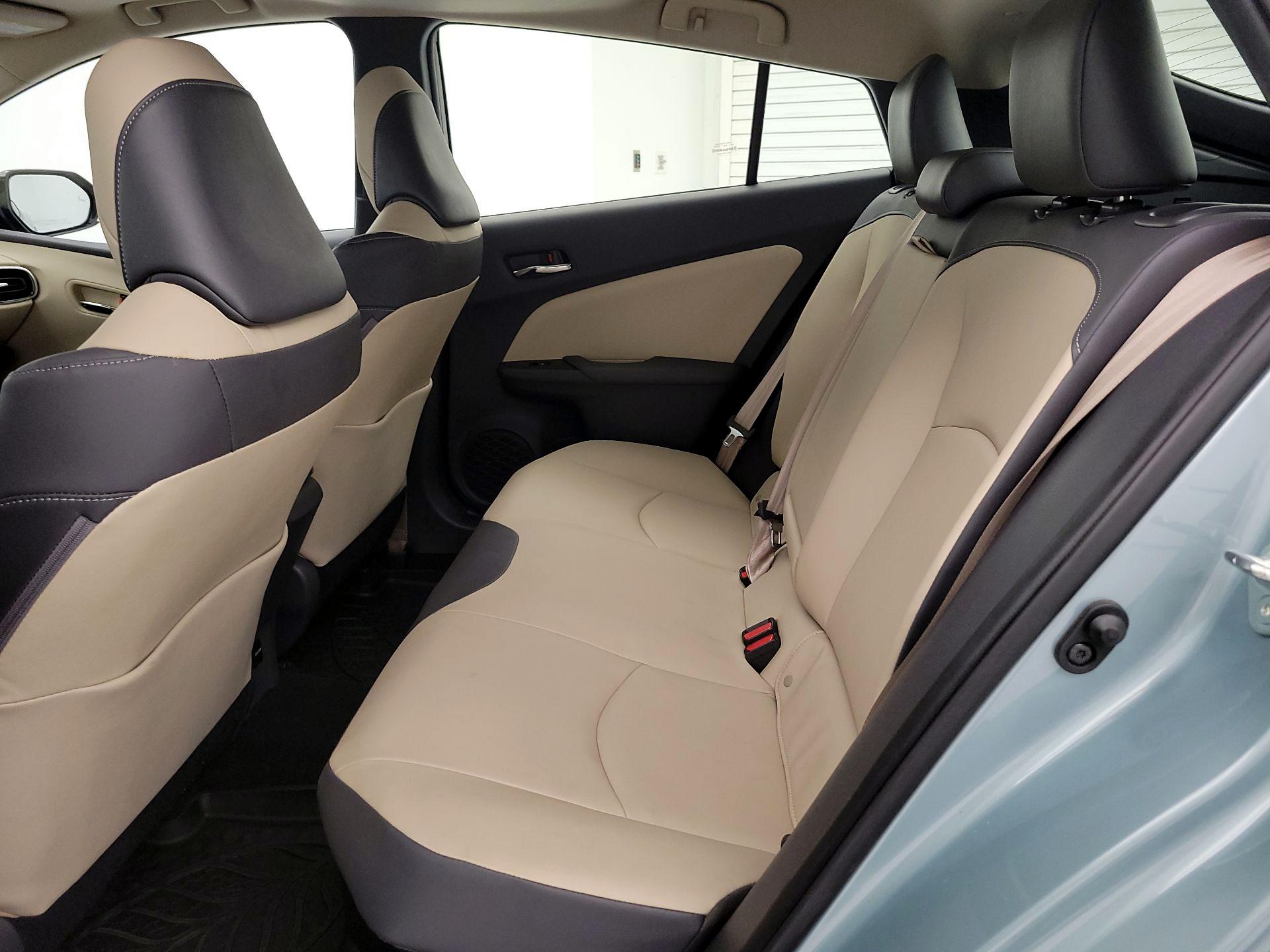 Thumbnail: 2018 Toyota Prius - 20