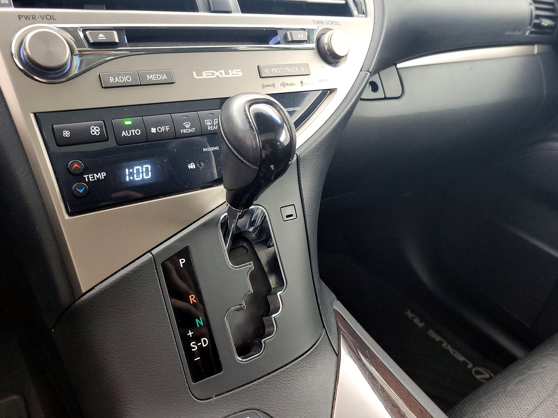 Thumbnail: 2015 Lexus RX - 18