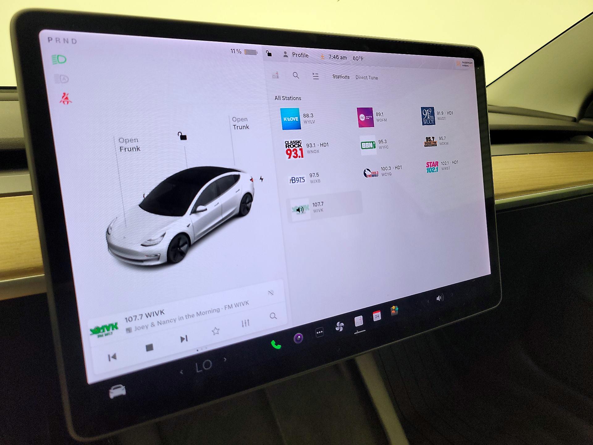 Thumbnail: 2021 Tesla Model 3 - 15