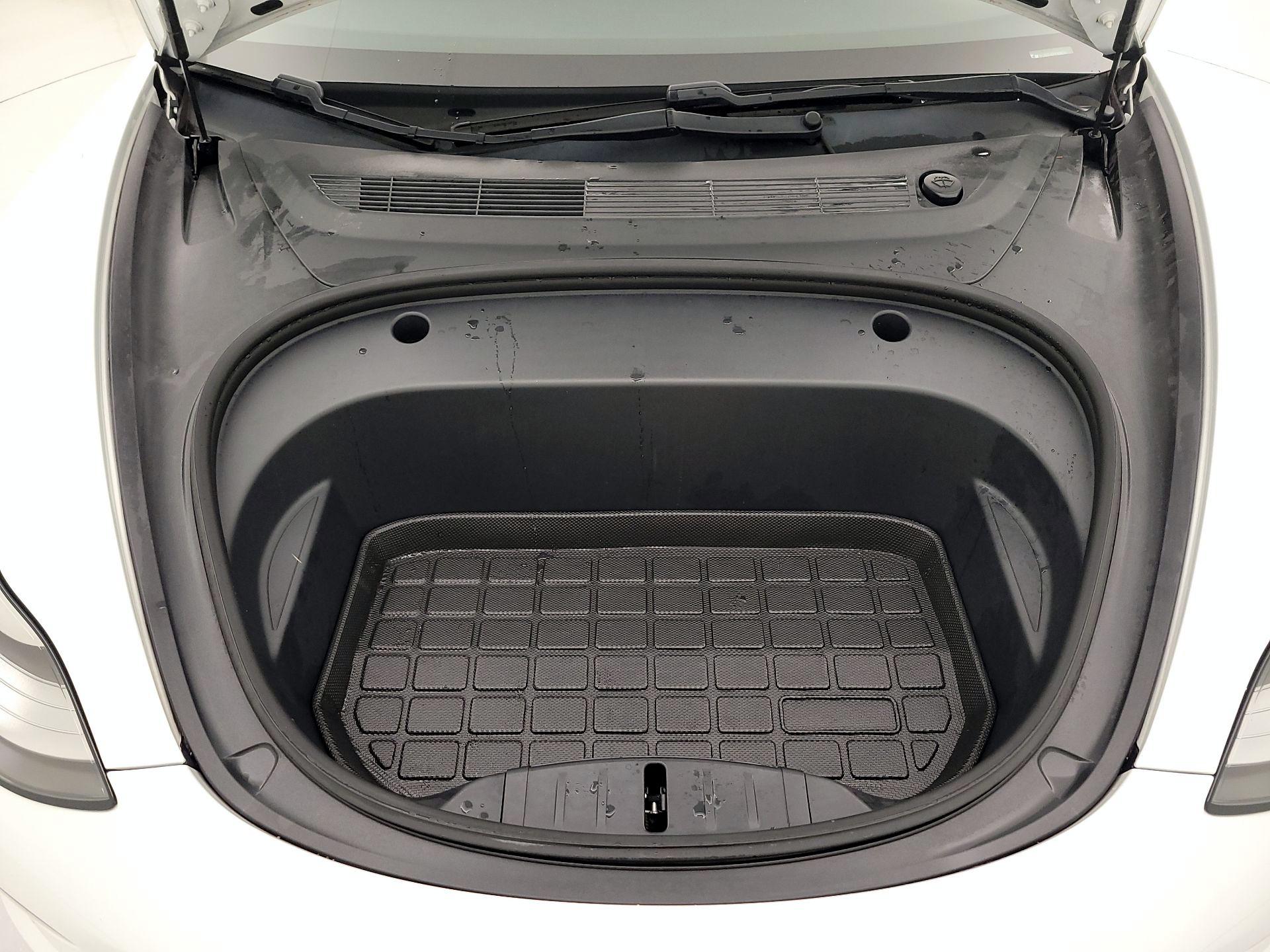 Thumbnail: 2021 Tesla Model 3 - 20