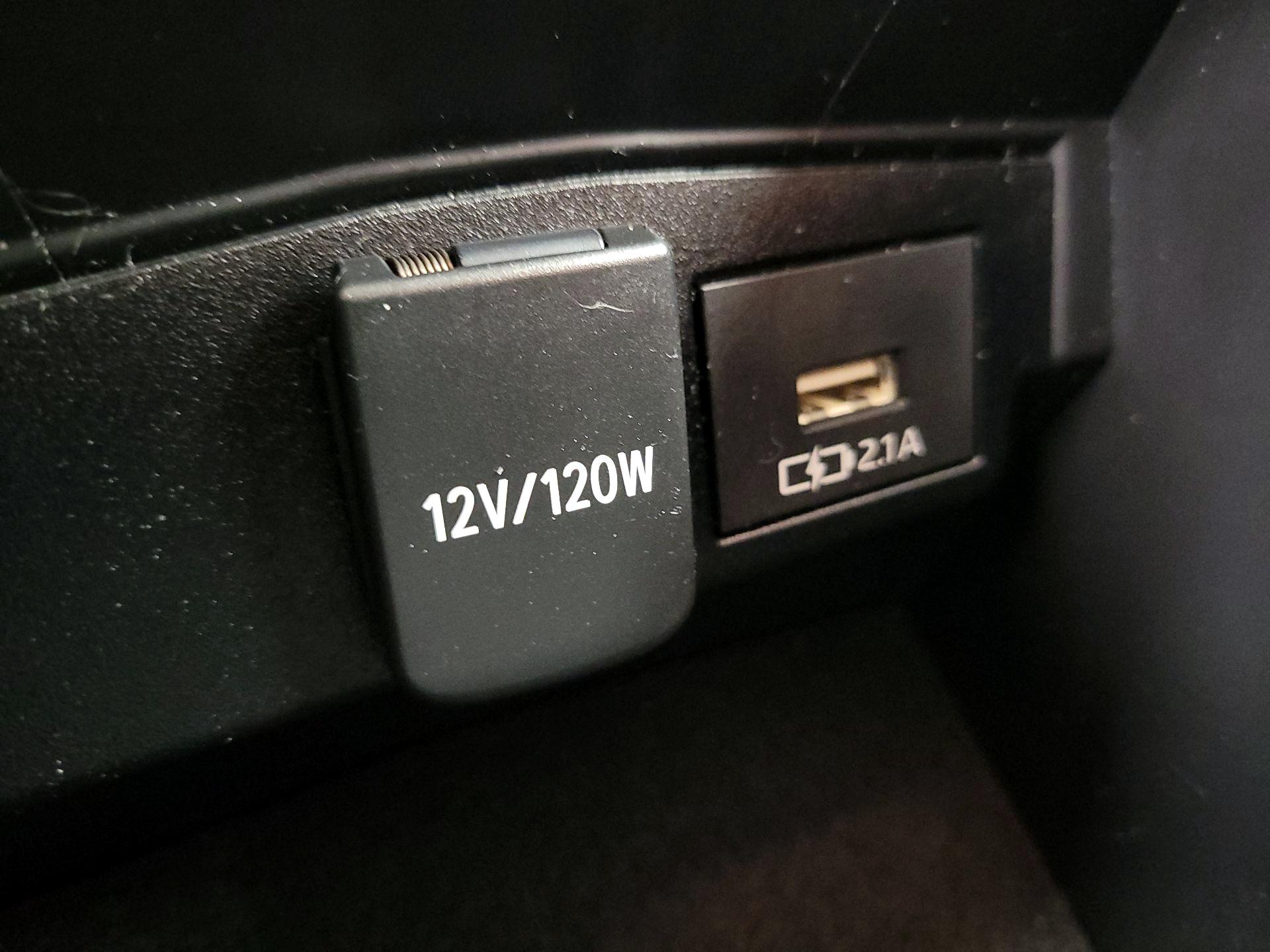 Thumbnail: 2020 Toyota Corolla - 18