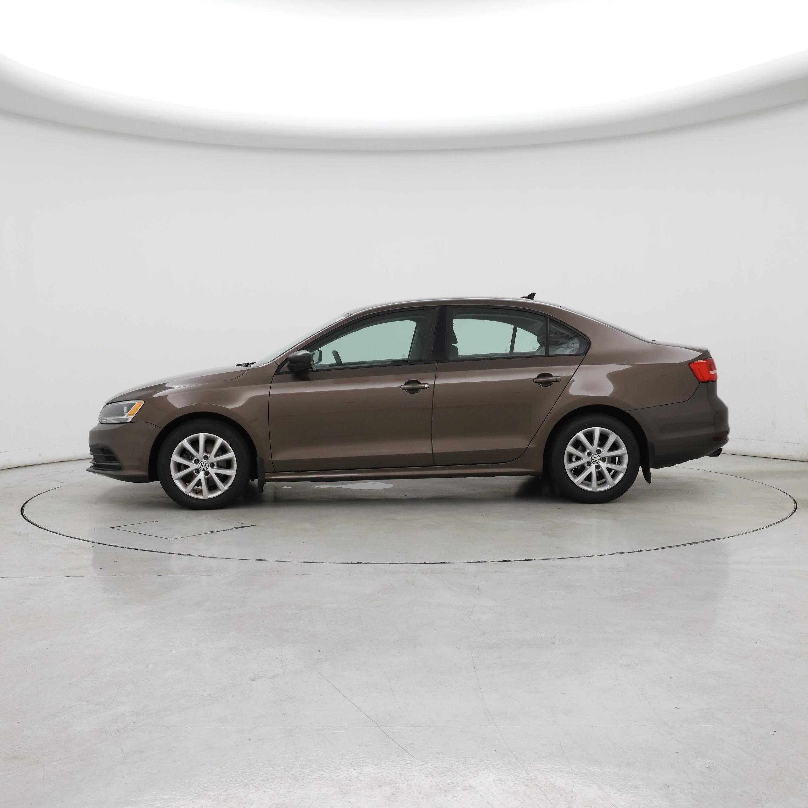 Thumbnail: 2015 Volkswagen Jetta - 3