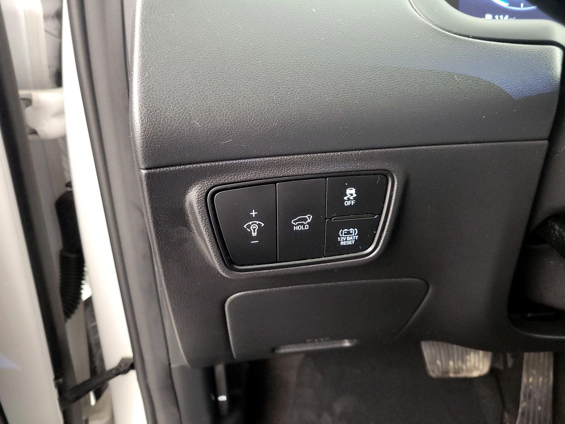 Thumbnail: 2022 Hyundai Tucson - 13