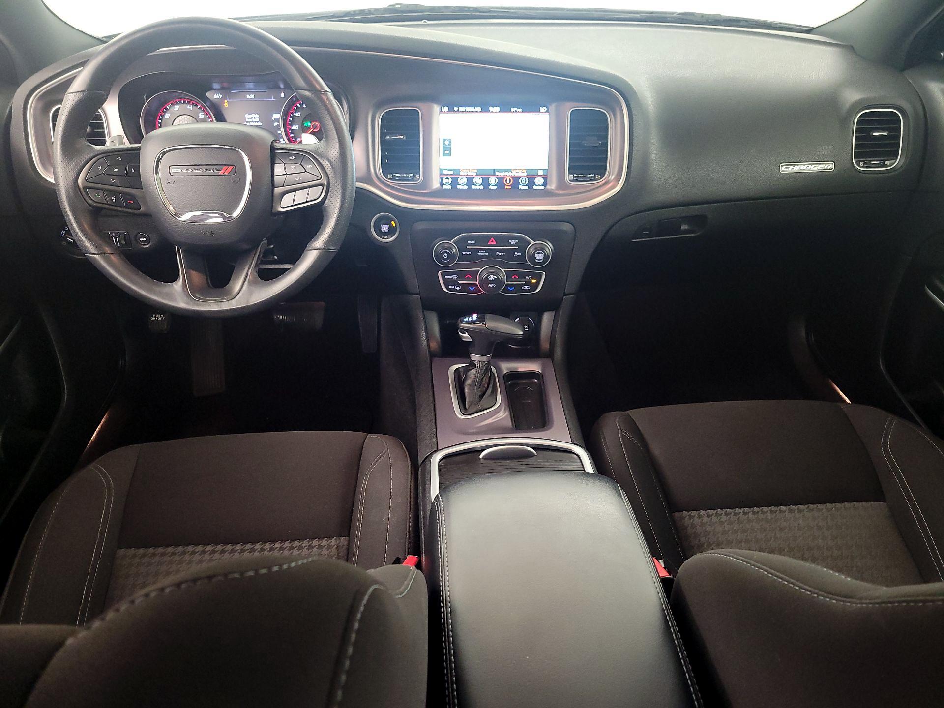 Thumbnail: 2022 Dodge Charger - 9
