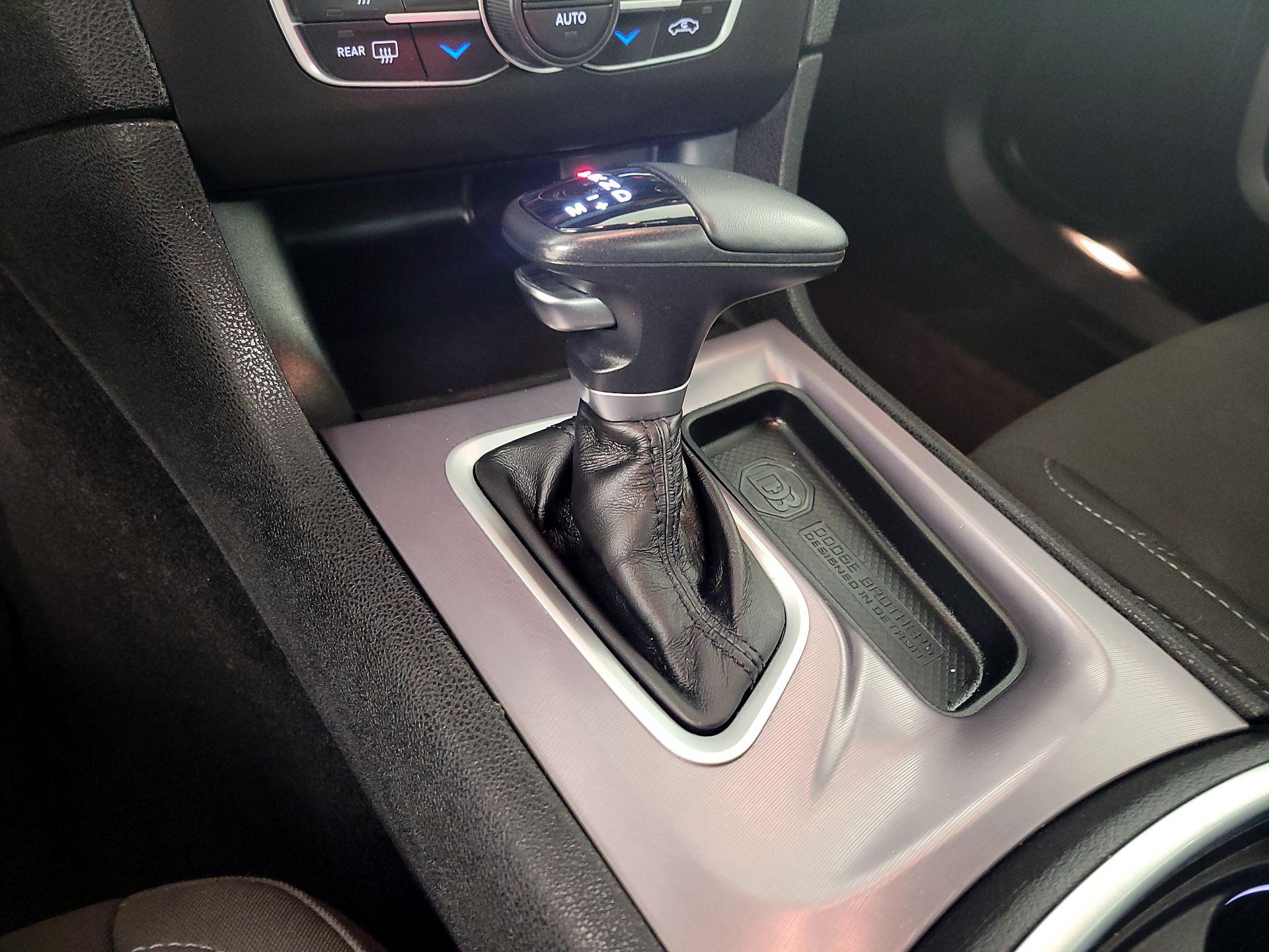 Thumbnail: 2022 Dodge Charger - 18