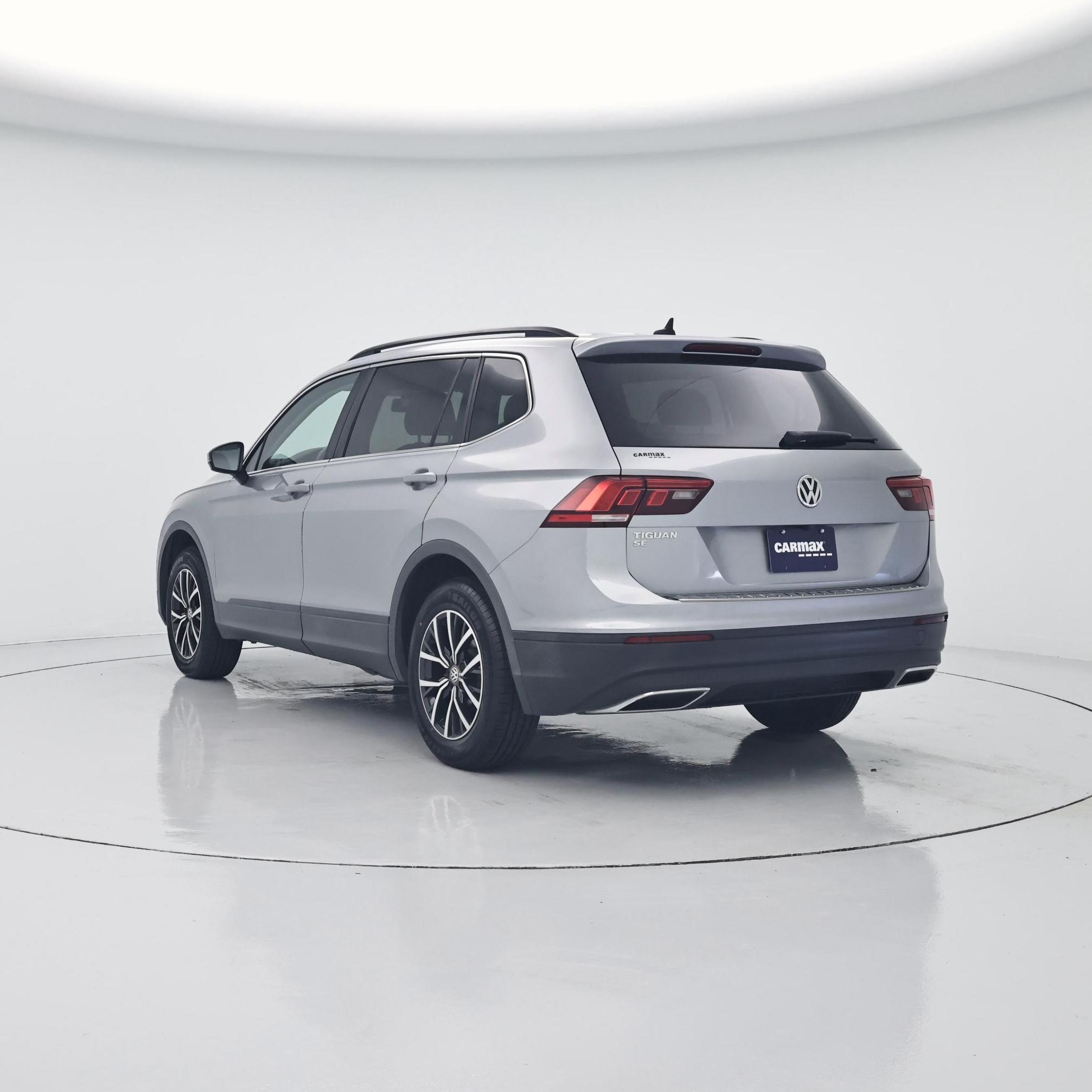 Thumbnail: 2019 Volkswagen Tiguan - 2