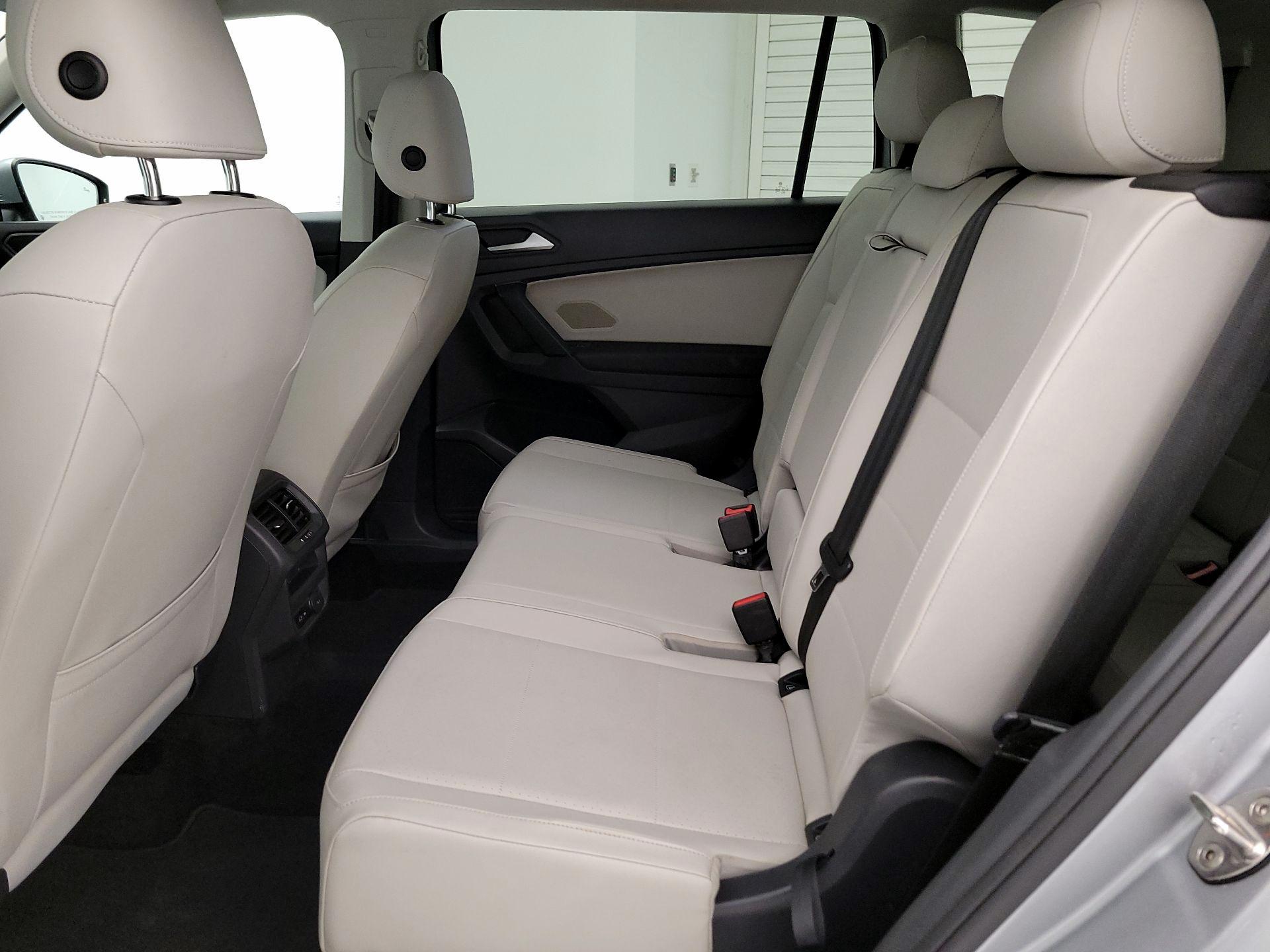 Thumbnail: 2019 Volkswagen Tiguan - 20