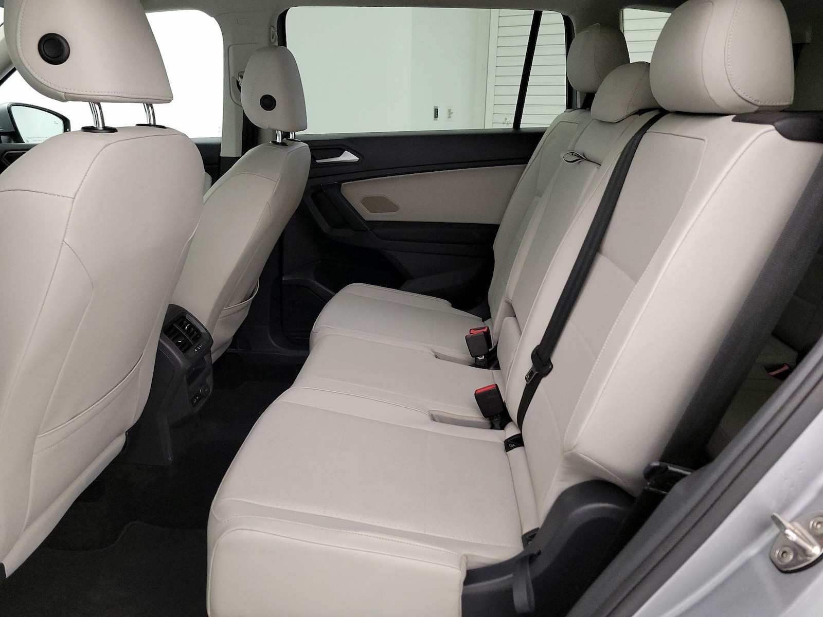 2019 Volkswagen Tiguan SE - Photo 21