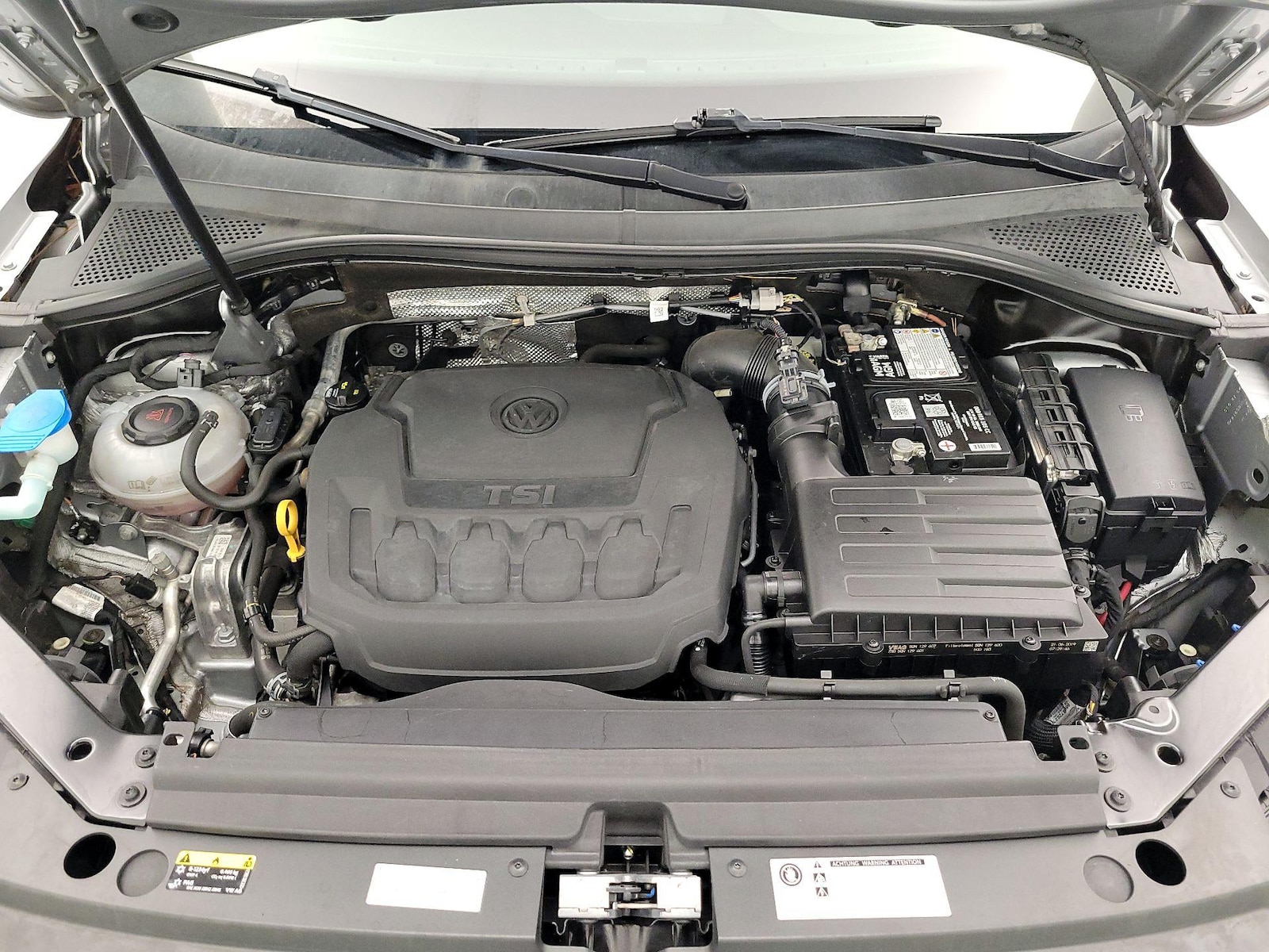 2019 Volkswagen Tiguan SE - Photo 25