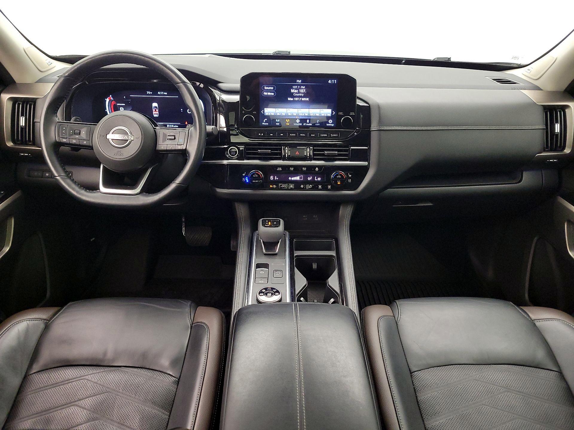 Thumbnail: 2023 Nissan Pathfinder - 9