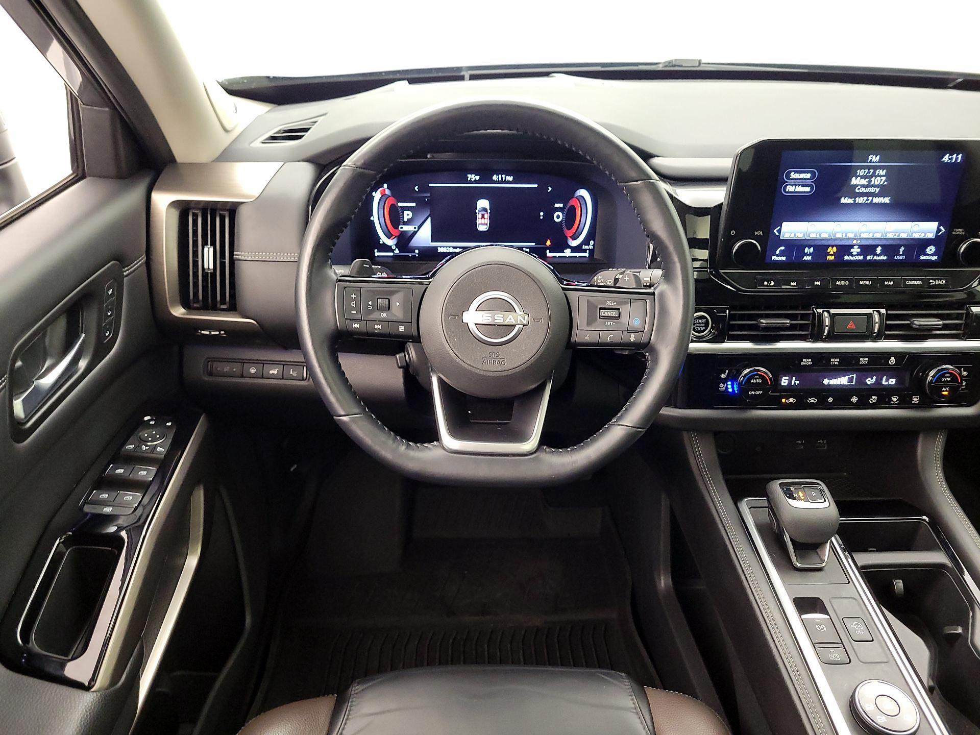 Thumbnail: 2023 Nissan Pathfinder - 10