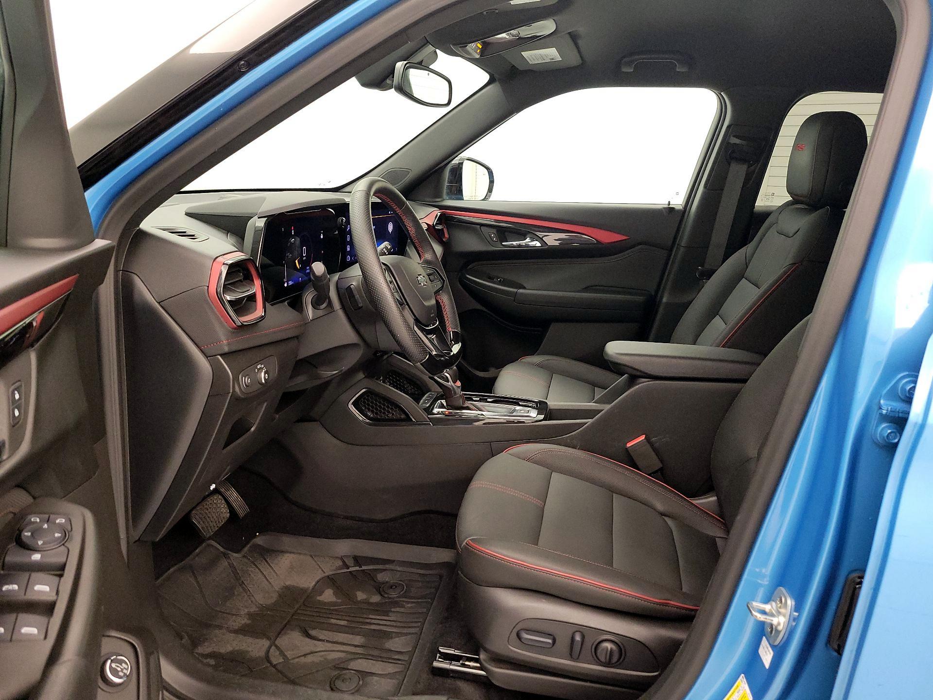 Thumbnail: 2025 Chevrolet TrailBlazer - 11