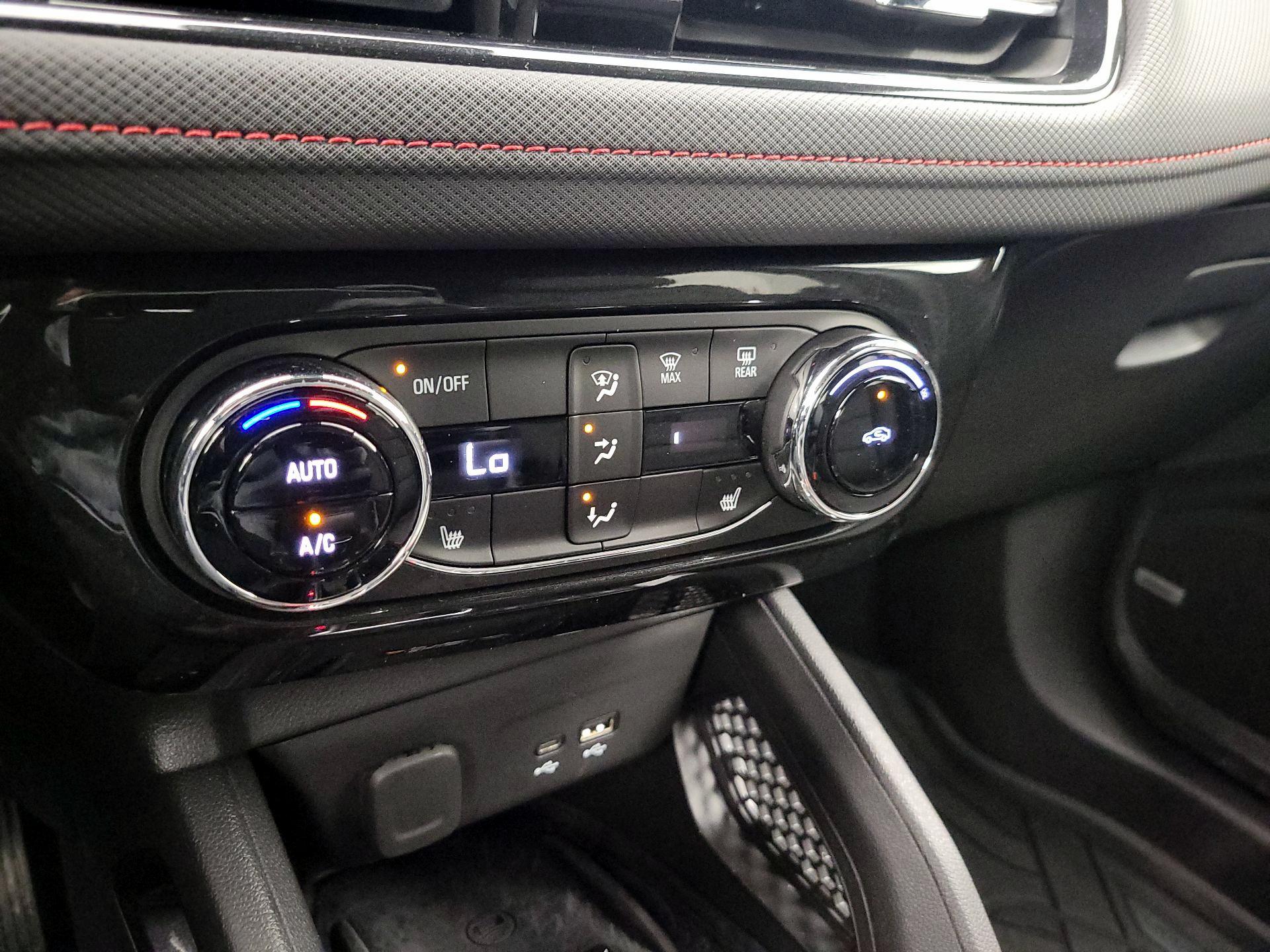 Thumbnail: 2025 Chevrolet TrailBlazer - 16