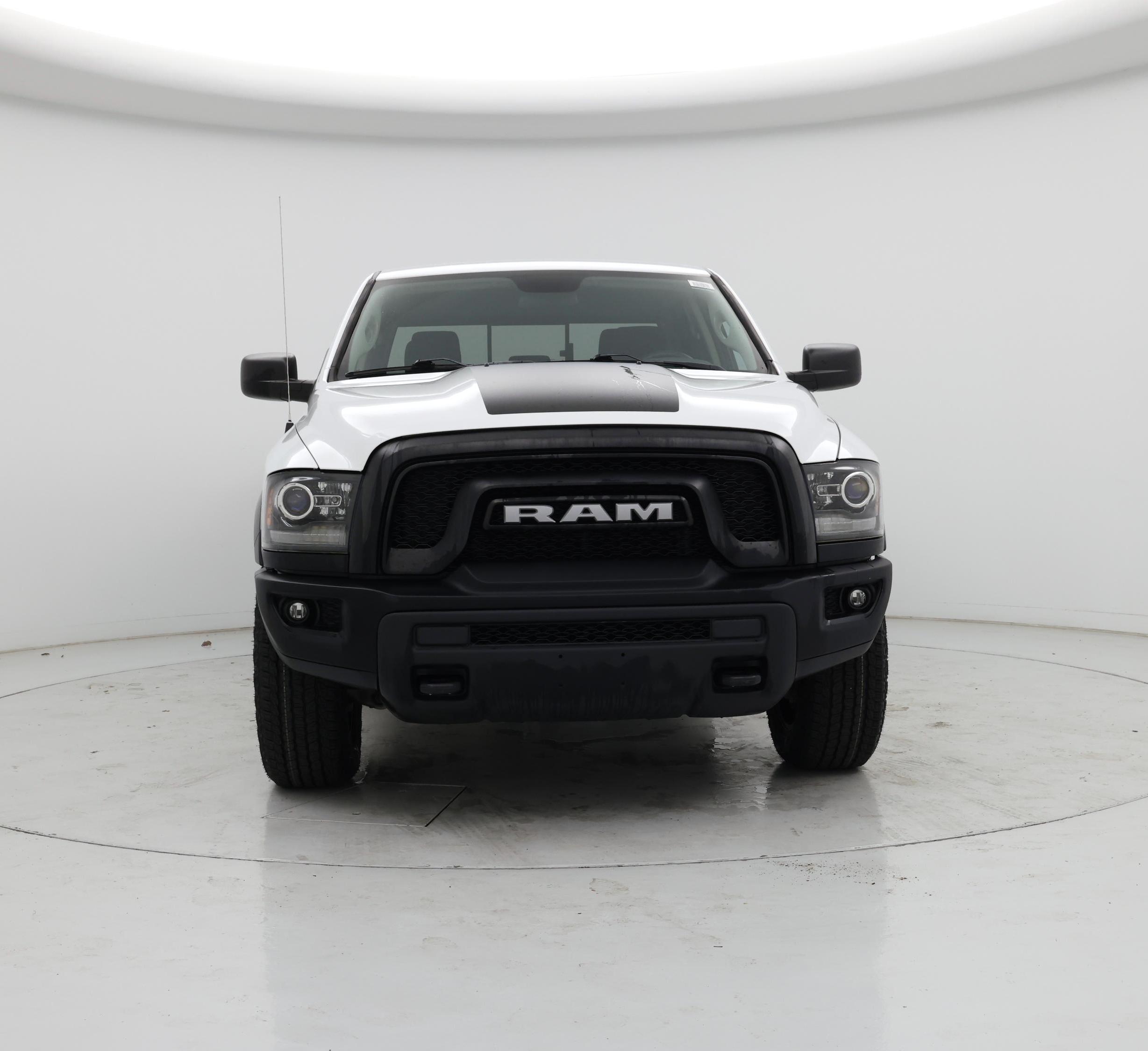Thumbnail: 2019 RAM 1500 Classic - 5