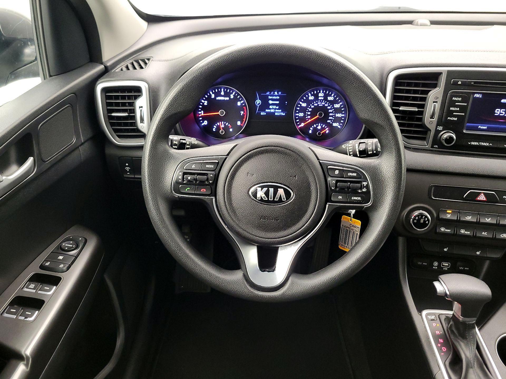 Thumbnail: 2017 Kia Sportage - 10